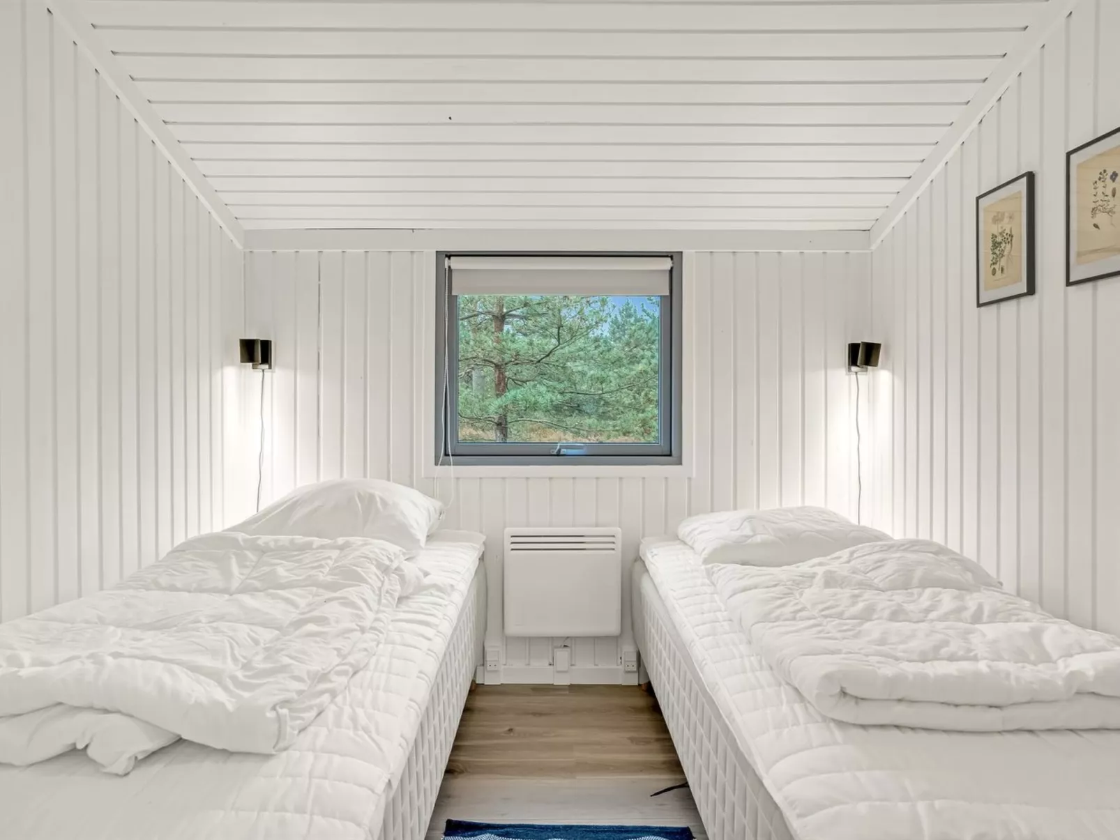 "Alwine" - 250m from the sea-Binnen