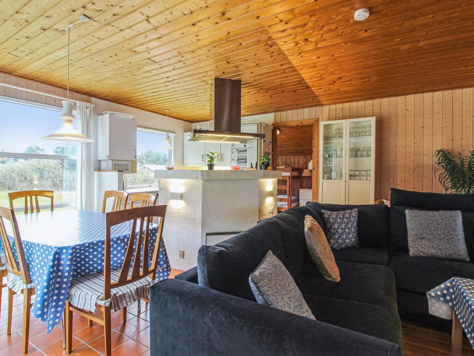 "Frellef" - 491m from the sea-Binnen