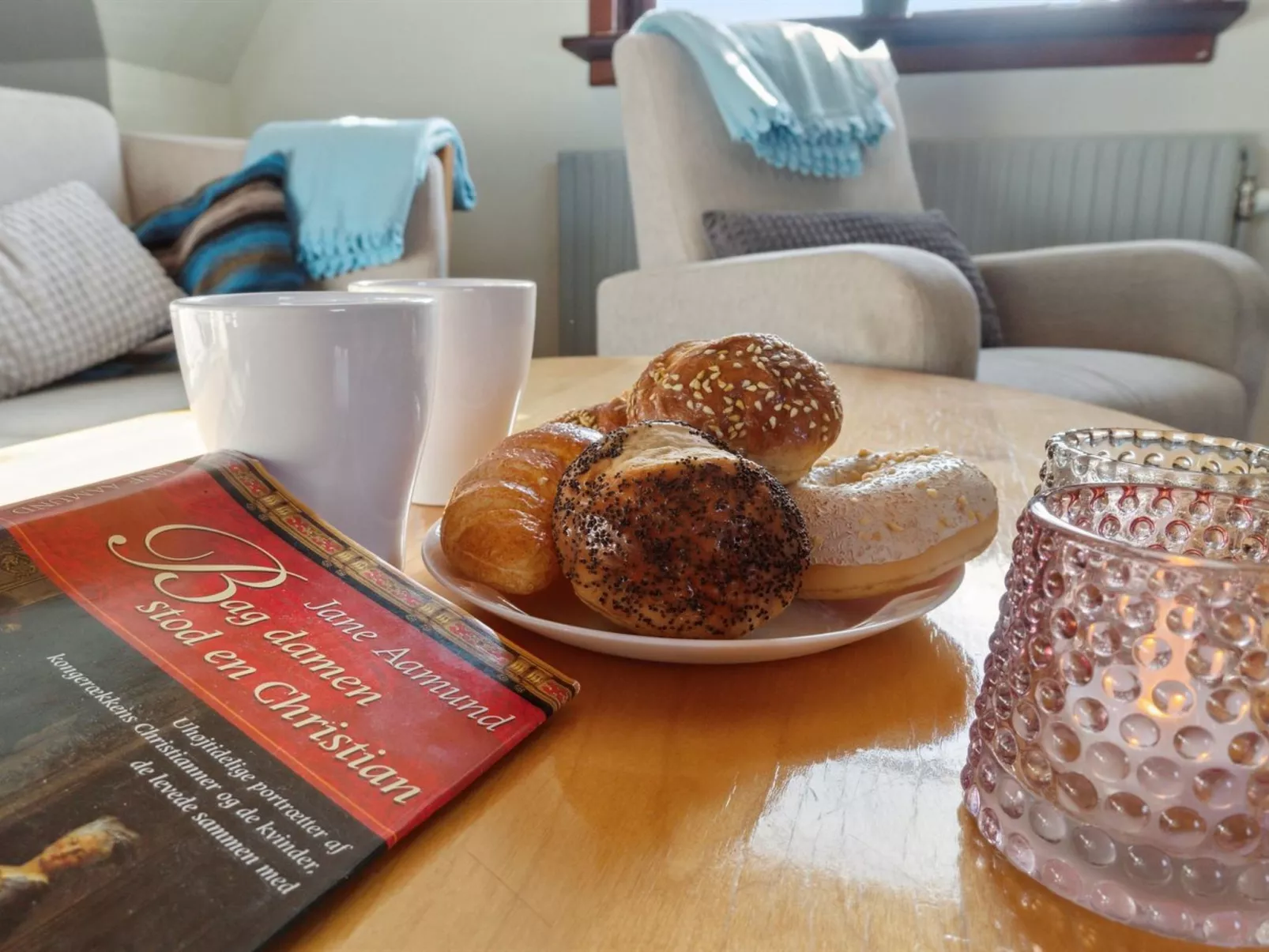 "Thera" - 5km from the sea-Binnen