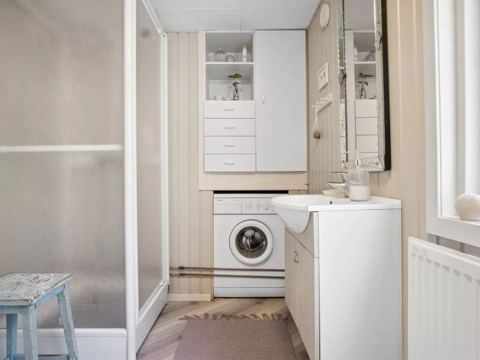 "Fintan" - 1km from the sea-Binnen