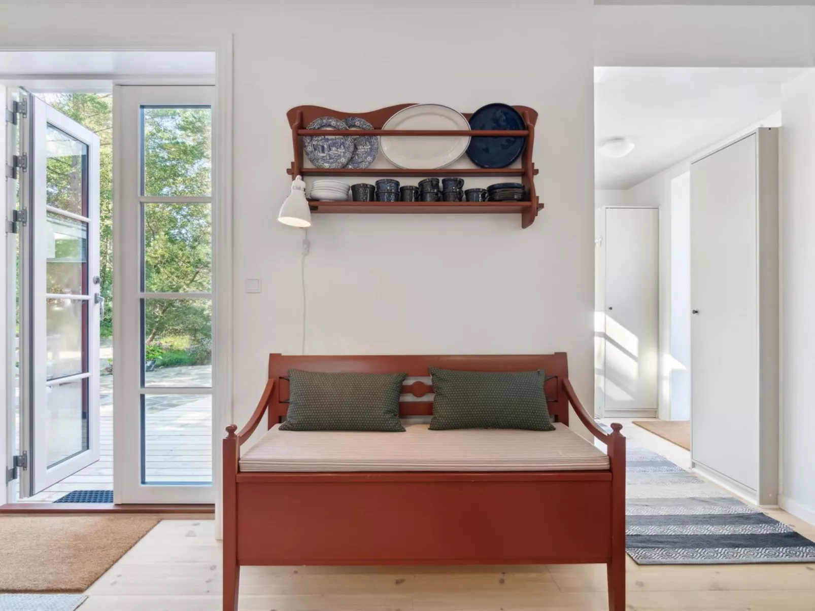 "Nayati" - 60m from the sea-Binnen