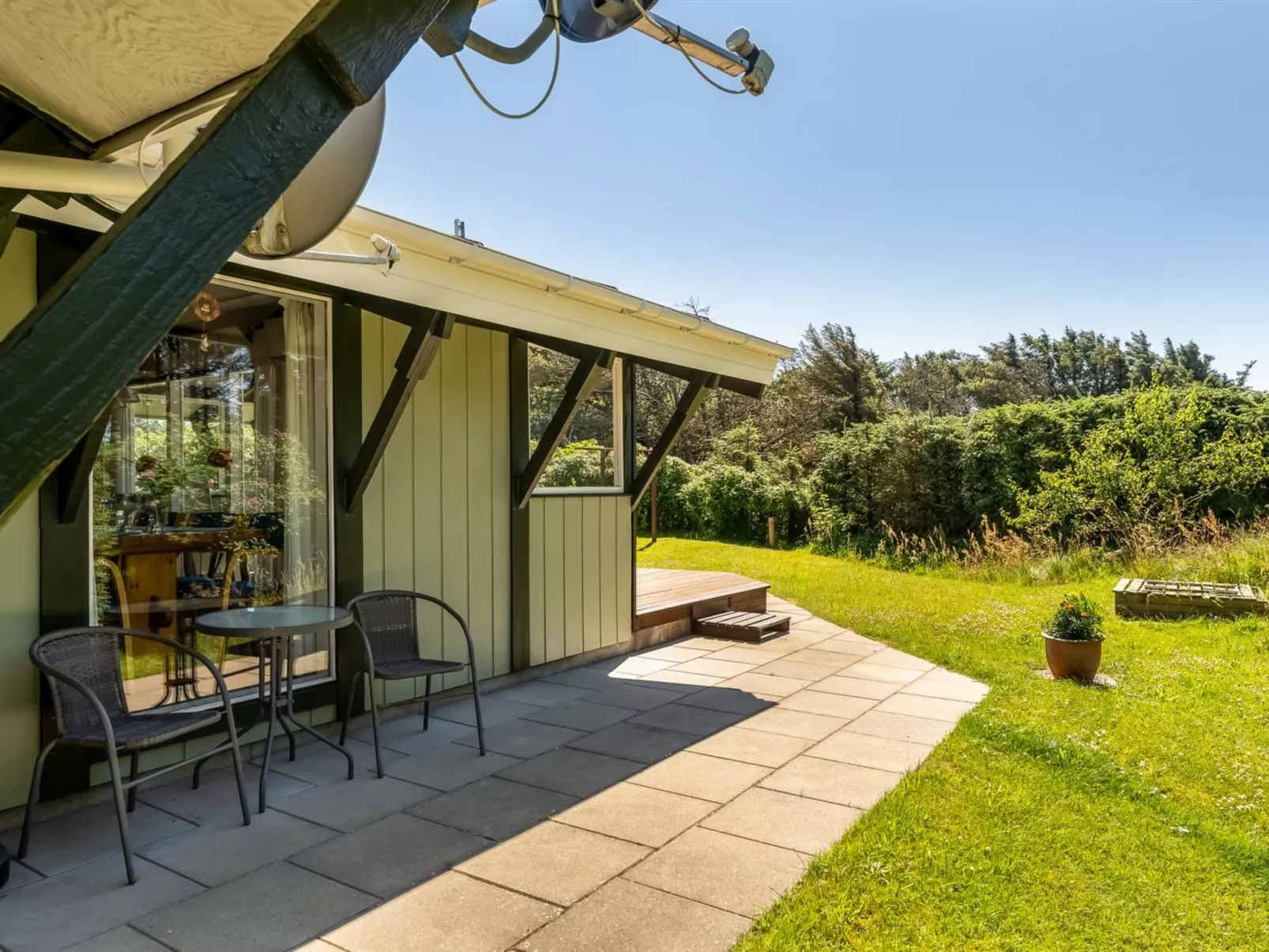 "Annesisse" - 450m from the sea-Buiten