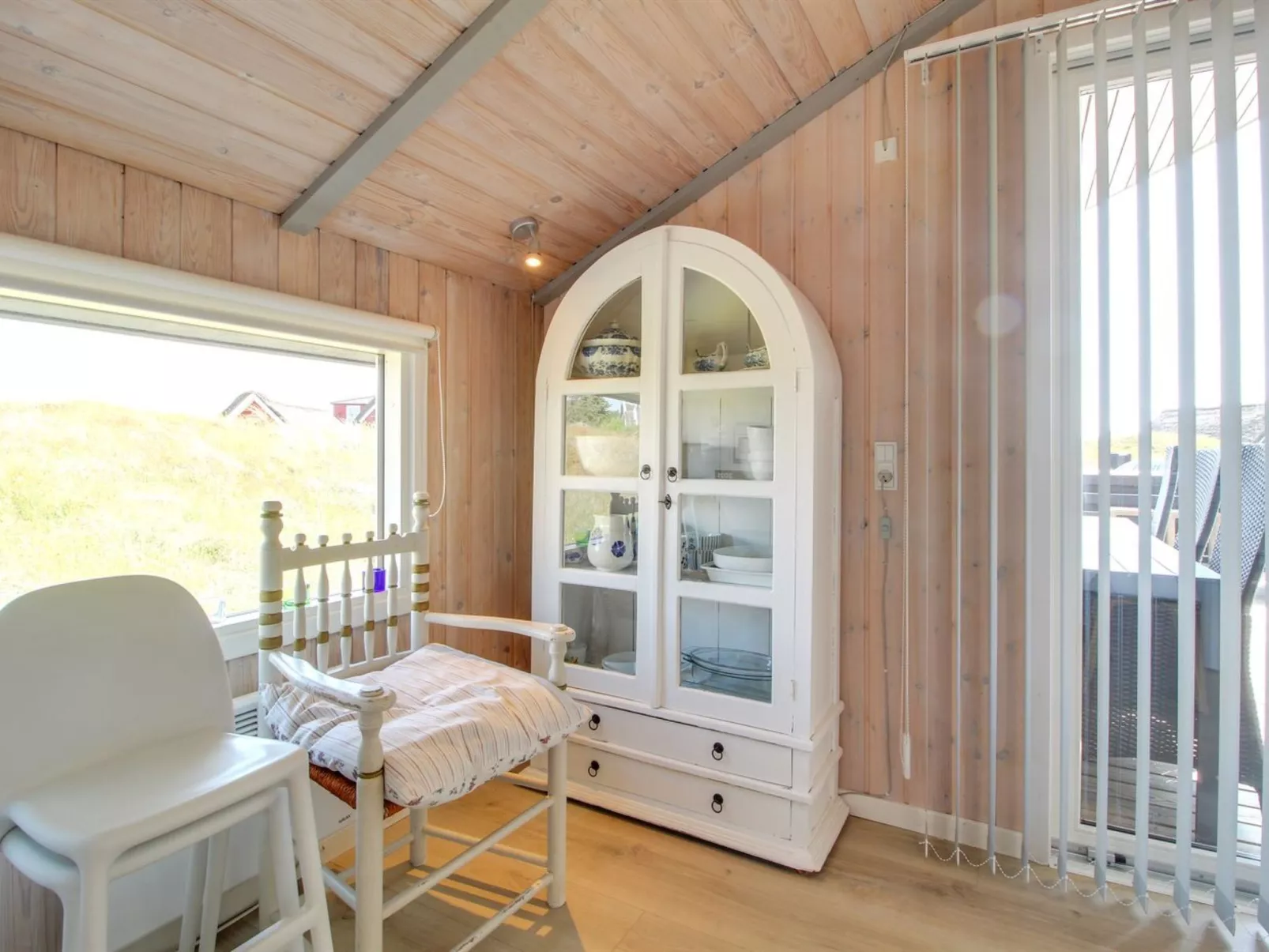 "Aska" - 400m from the sea-Binnen