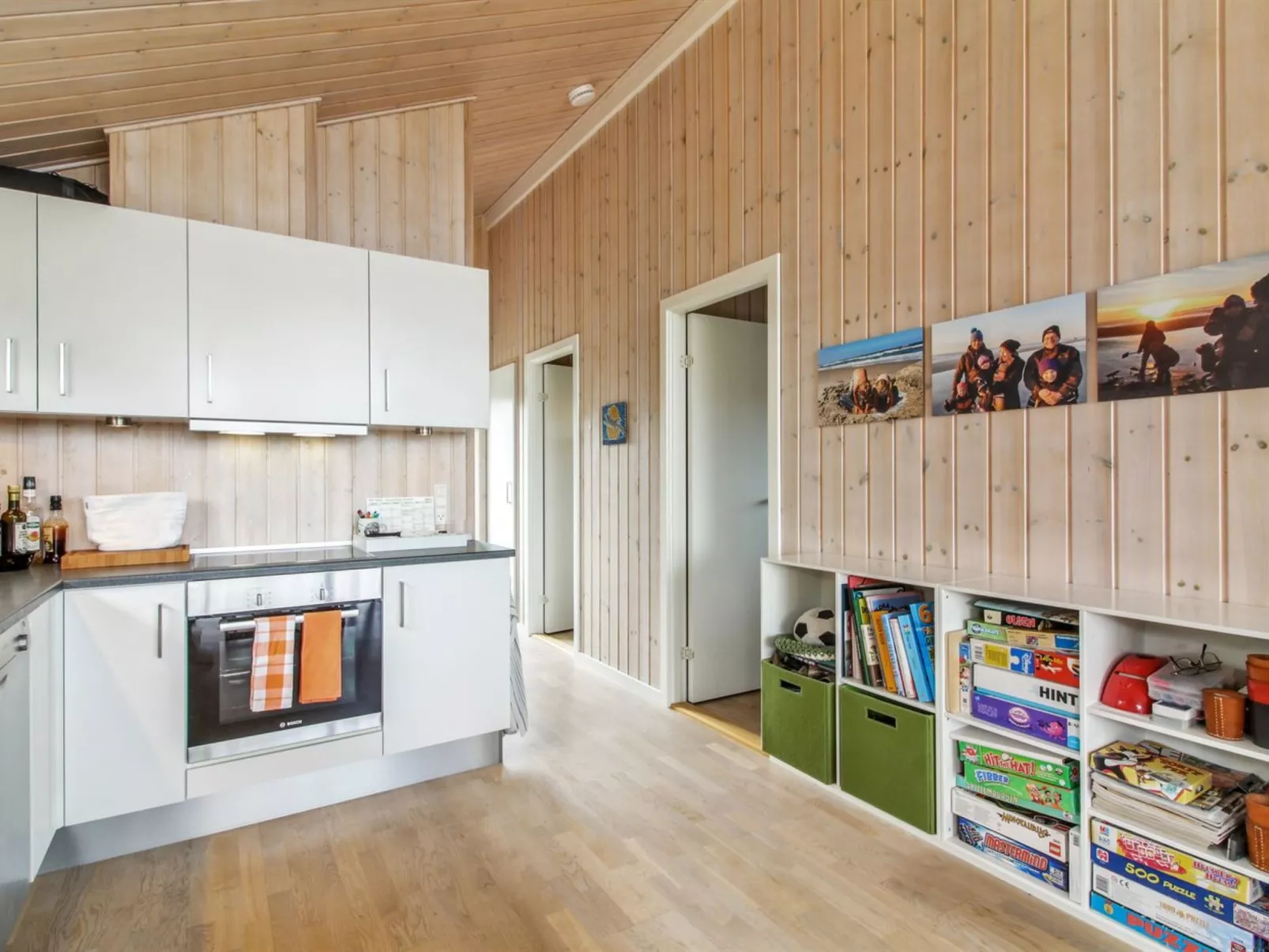 "Alma" - 500m from the sea-Binnen