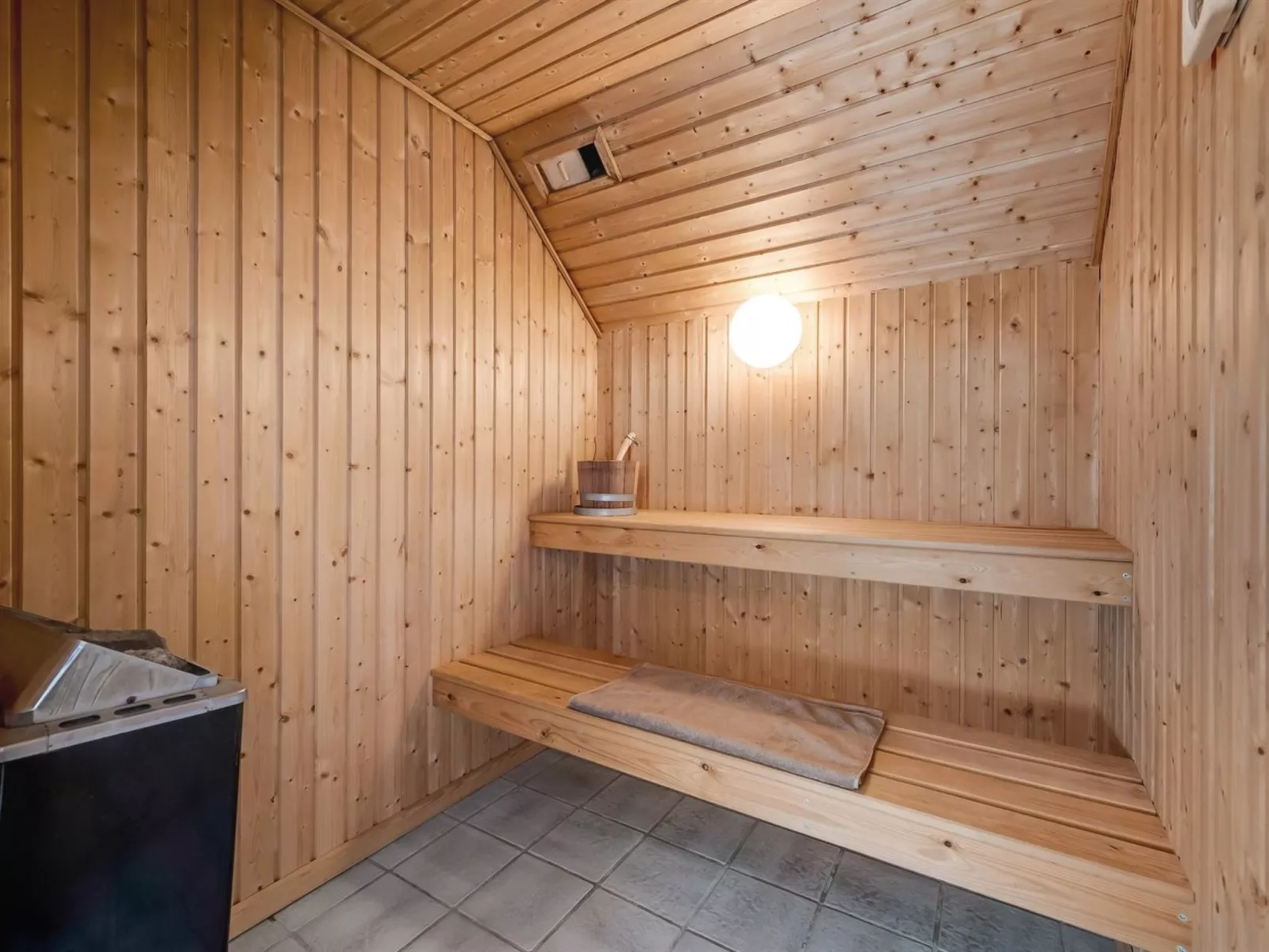 "Annlis" - 4km from the sea-Binnen