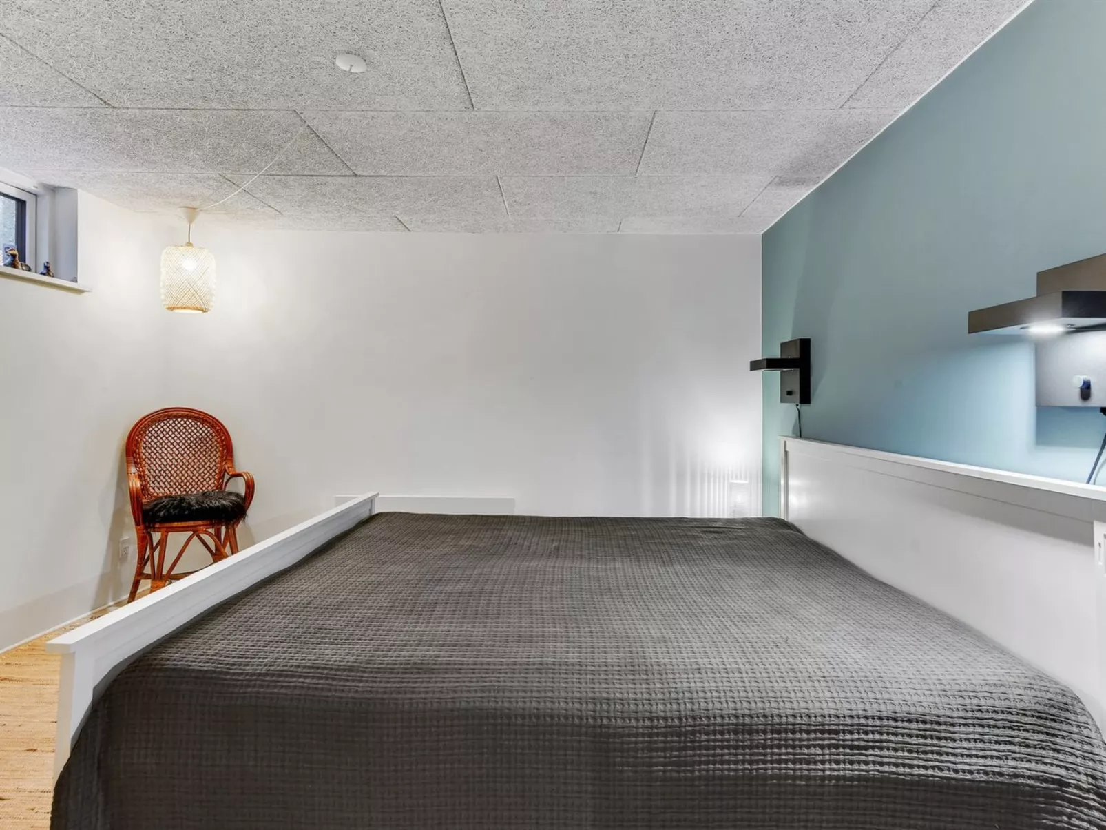 "Lika" - 25m to the fjord-Binnen