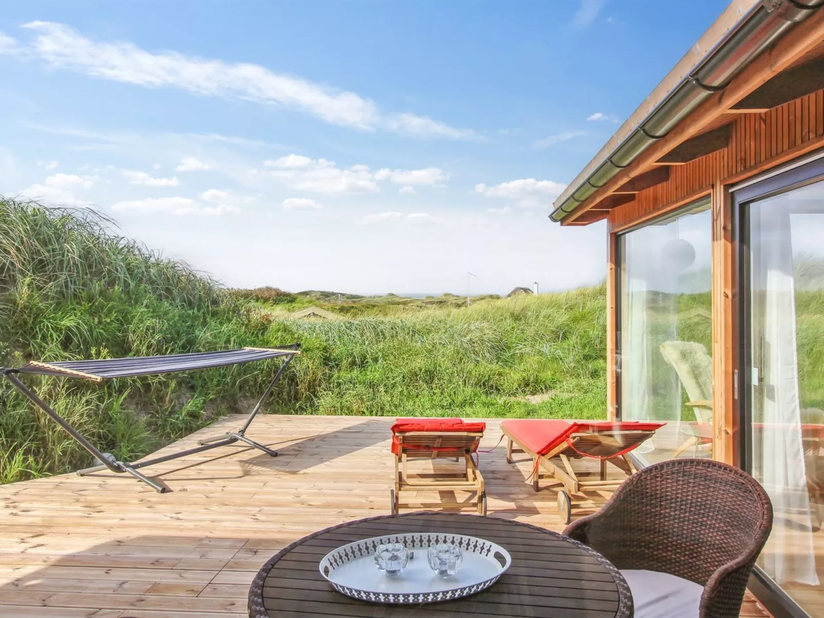 "Hoat" - 300m from the sea-Buiten