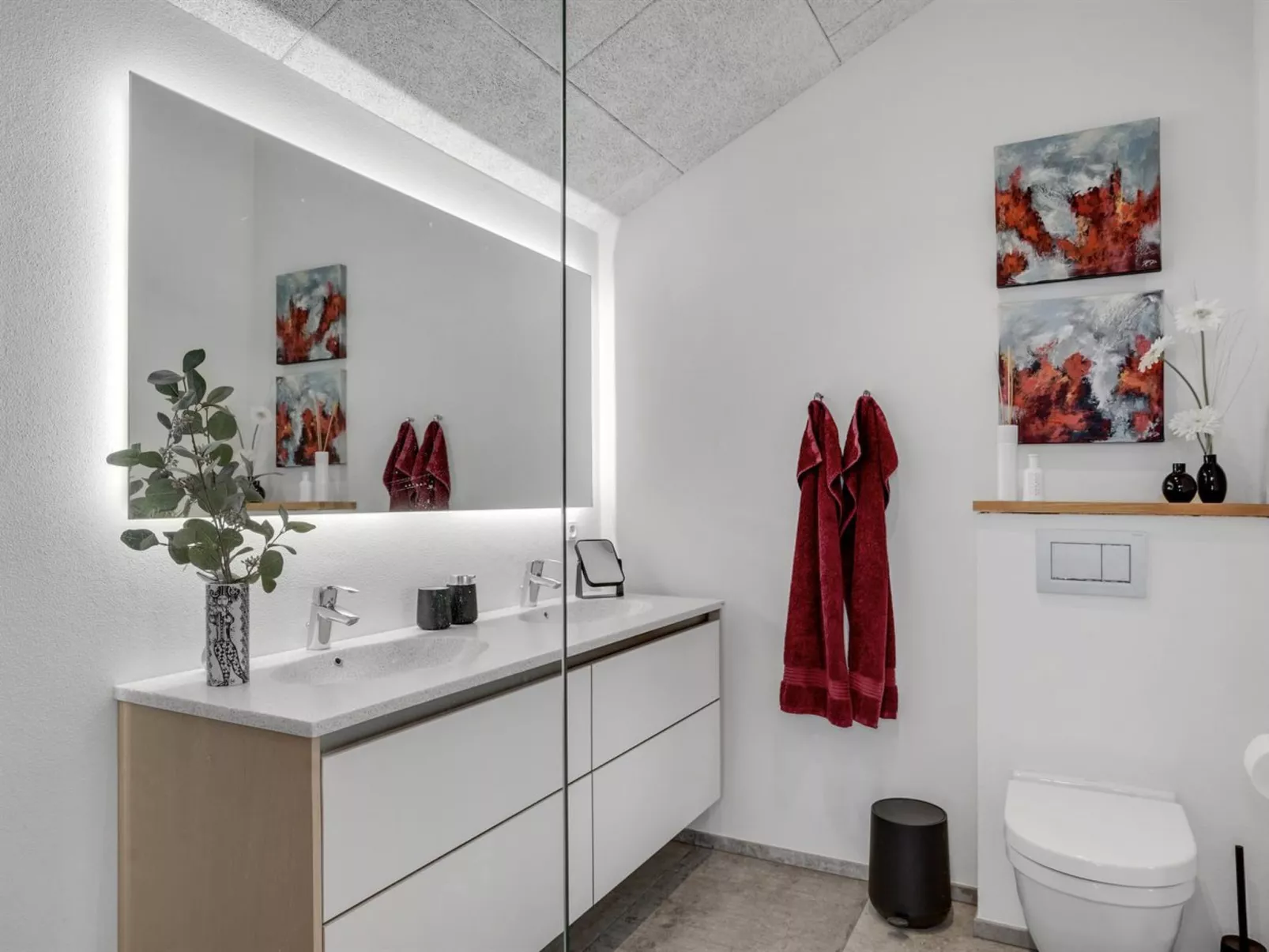 "Aaran" - 700m from the sea-Binnen