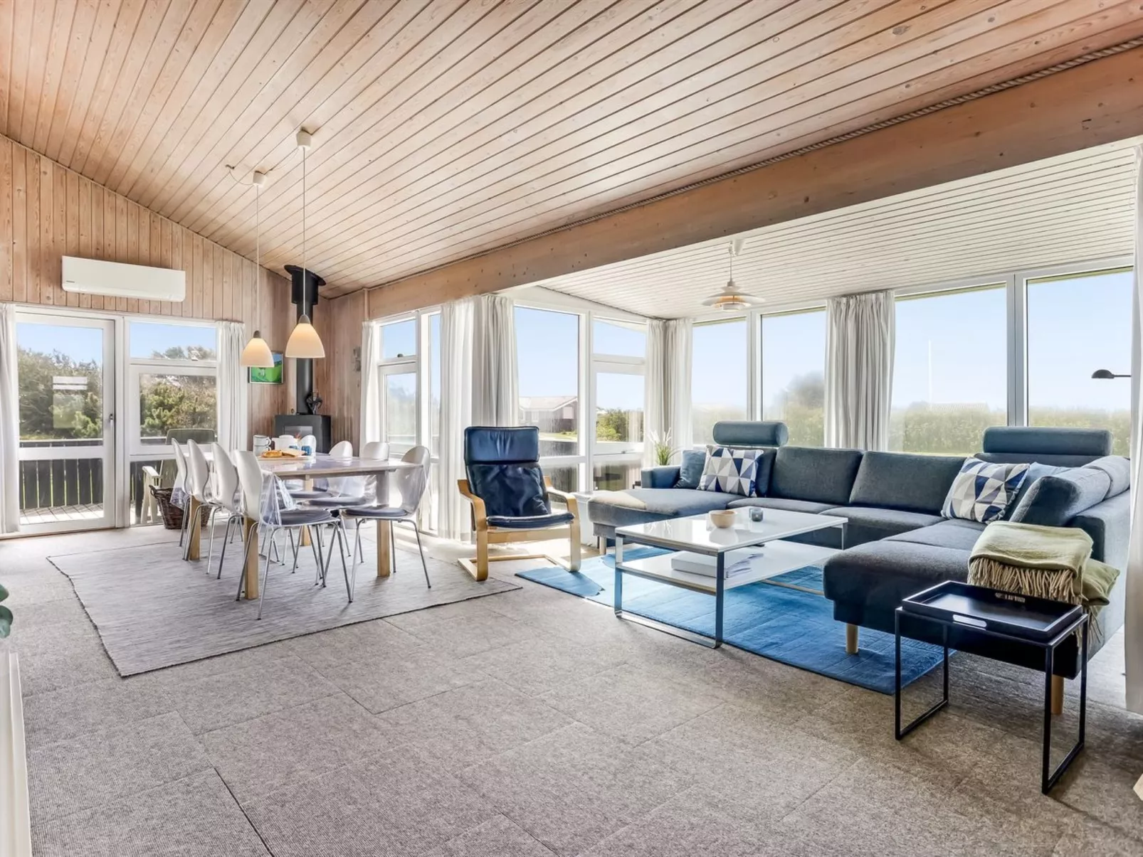 "Arild" - 300m from the sea-Binnen