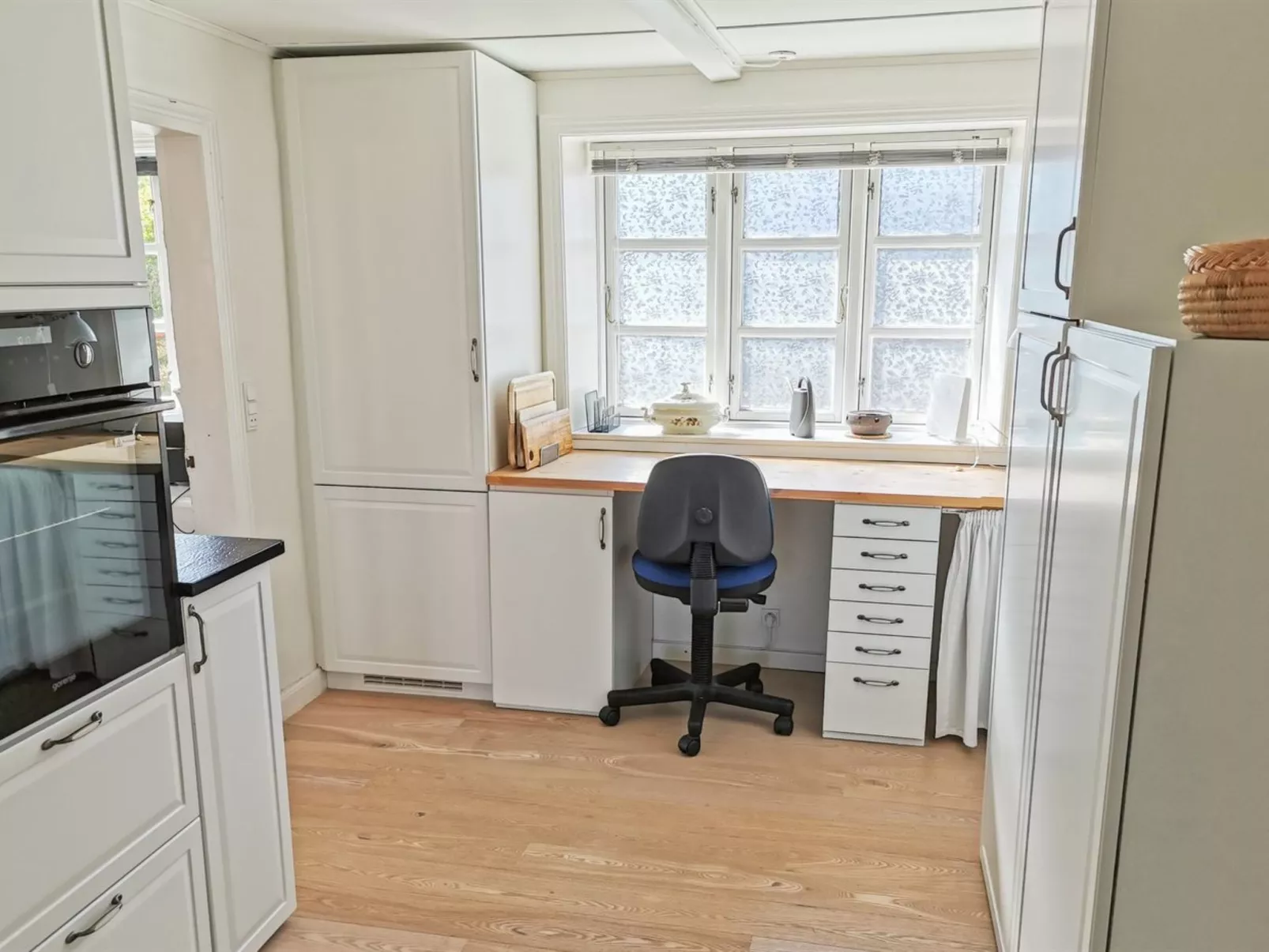 "Elvira" - 300m from the sea-Binnen