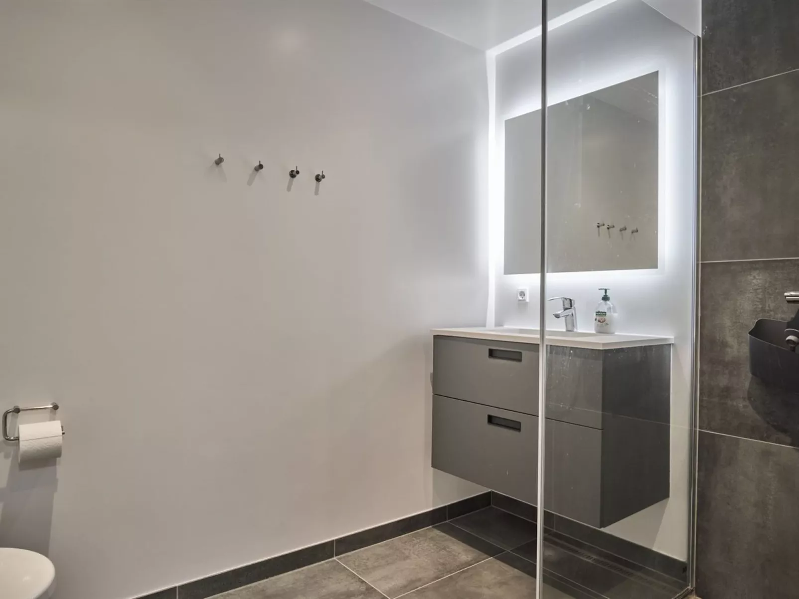 "Sasser" - 450m from the sea-Binnen