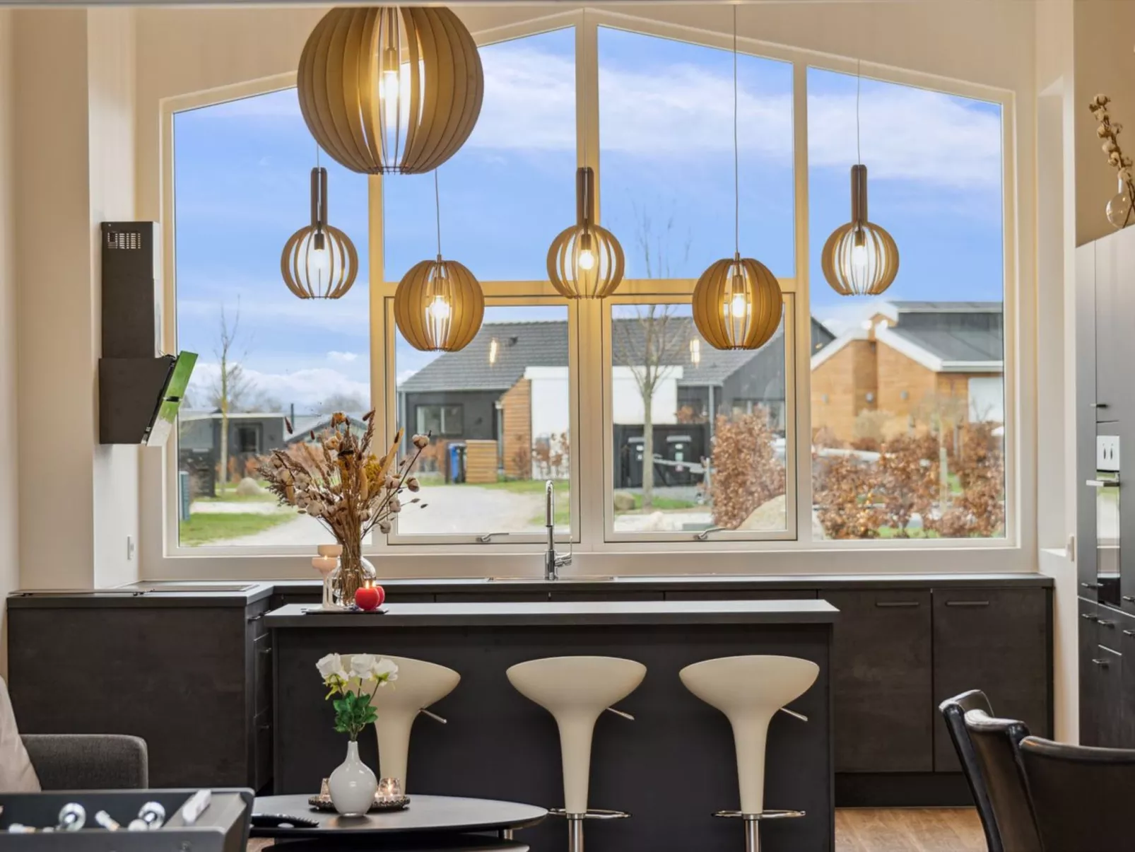 "Nissine" - 300m from the sea-Binnen