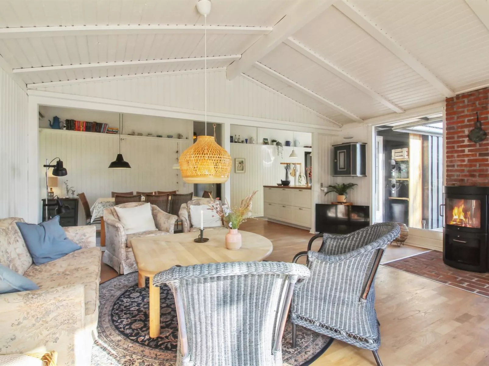 "Tuukka" - 350m from the sea-Binnen