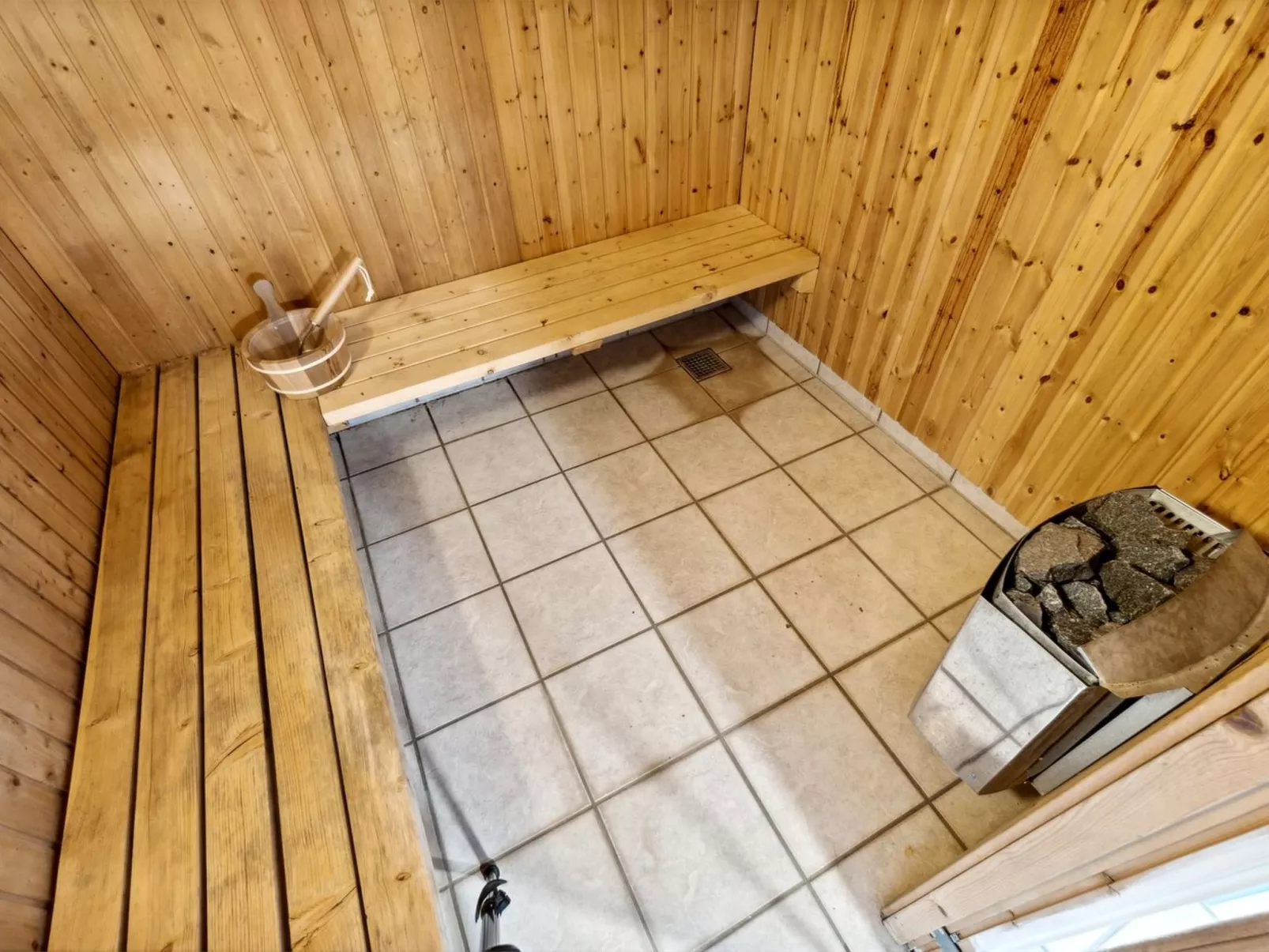 "Fidelia" - 400m from the sea-Binnen