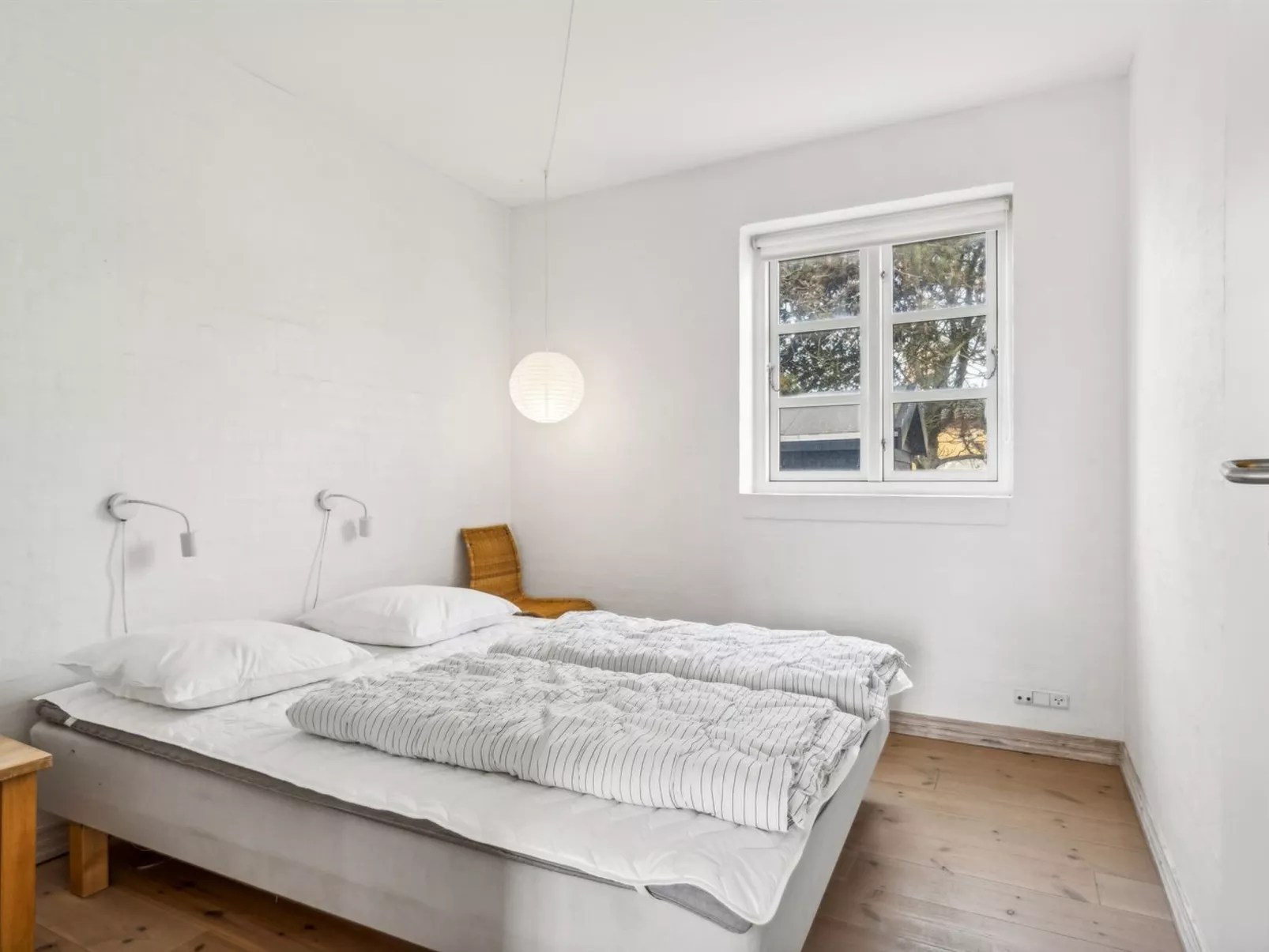 "Birtir" - 200m from the sea-Binnen