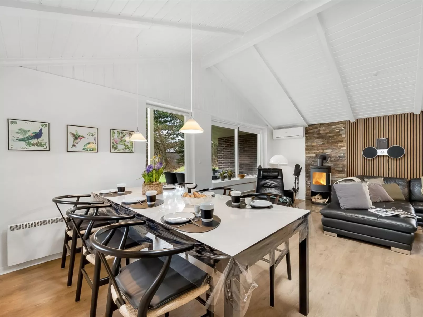 "Famke" - 1km from the sea-Binnen