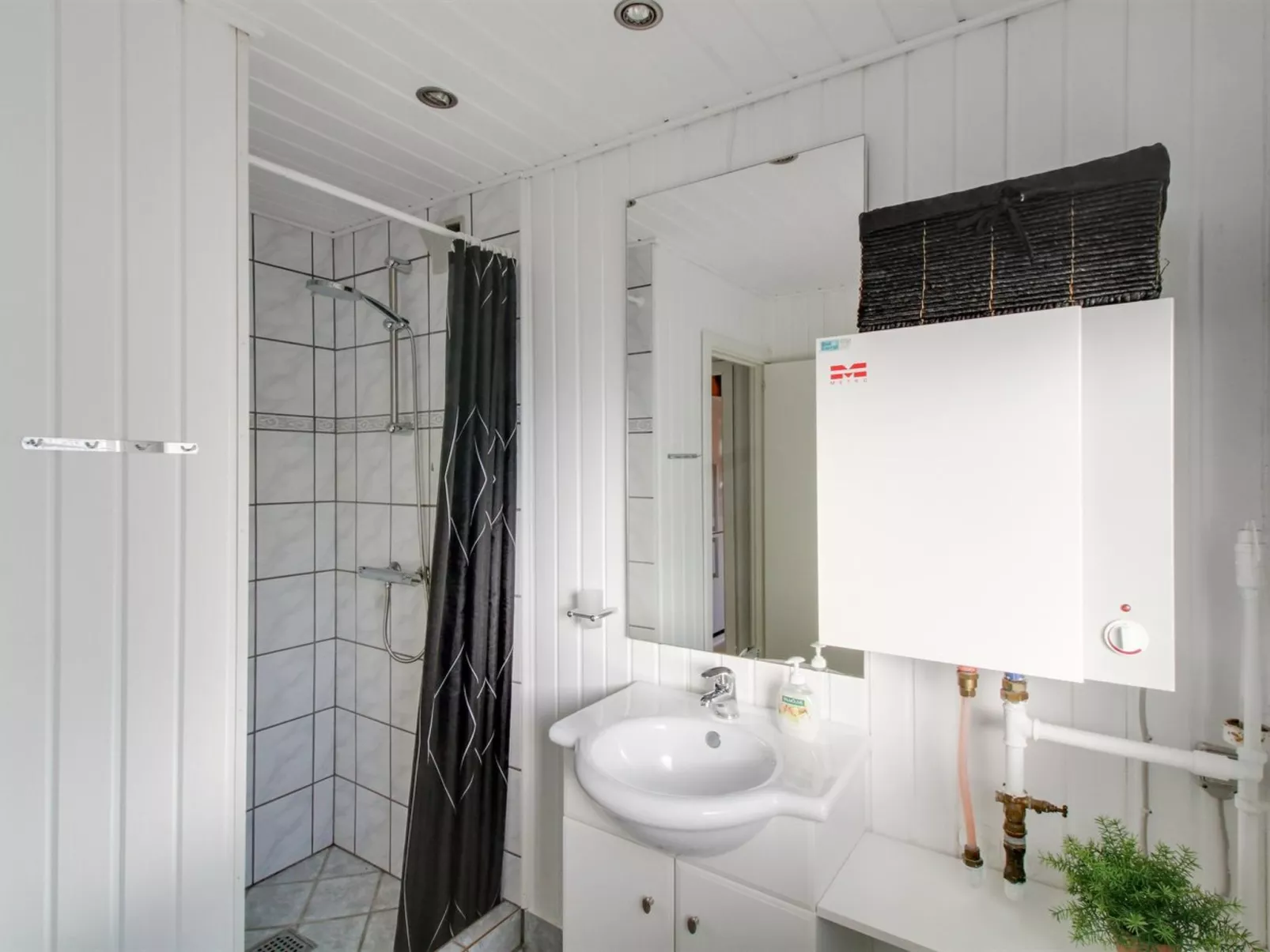 "Elske" - 1.1km from the sea-Binnen