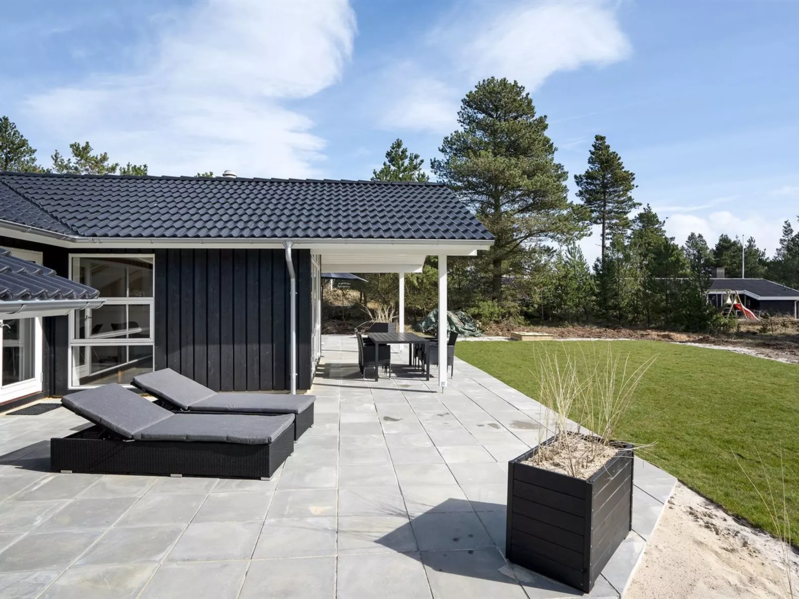 "Dior" - 1.4km from the sea-Buiten