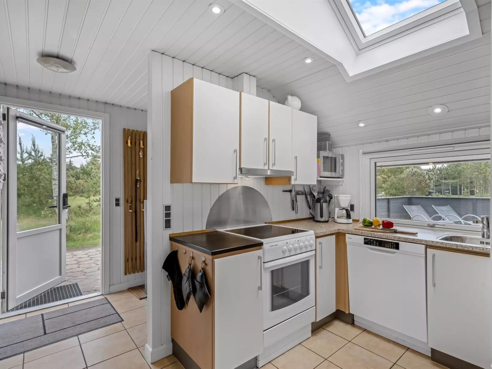 "Meinolf" - 2km from the sea-Binnen