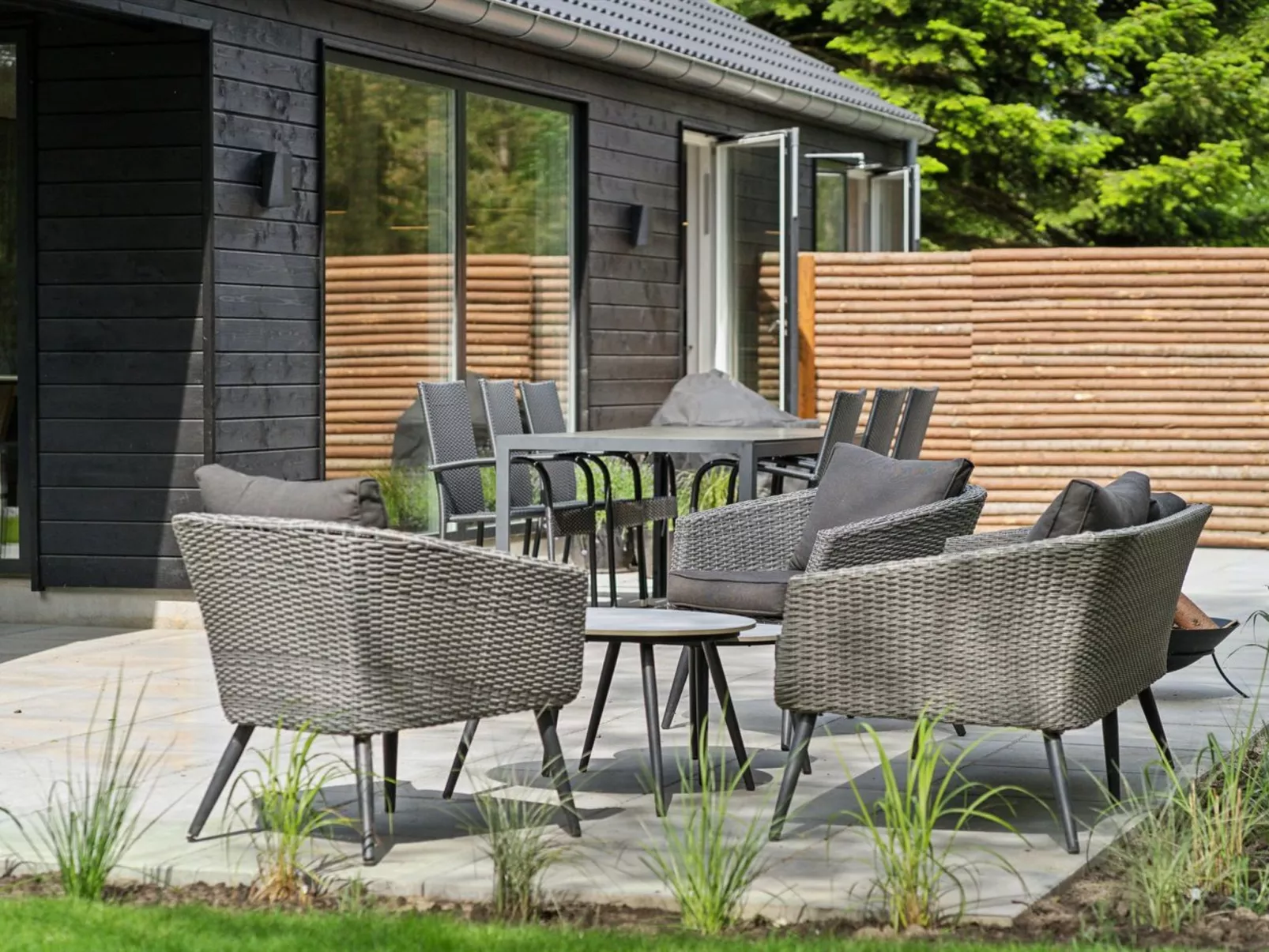 "Laina" - 250m from the sea-Buiten