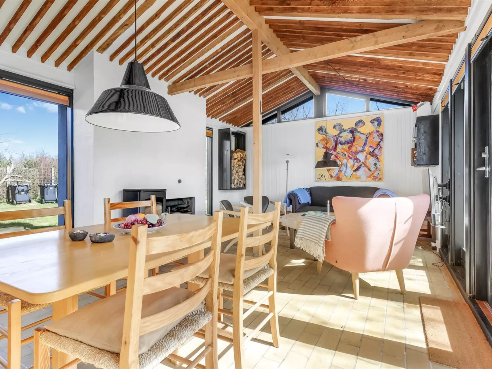 "Amarie" - 1km from the sea-Binnen