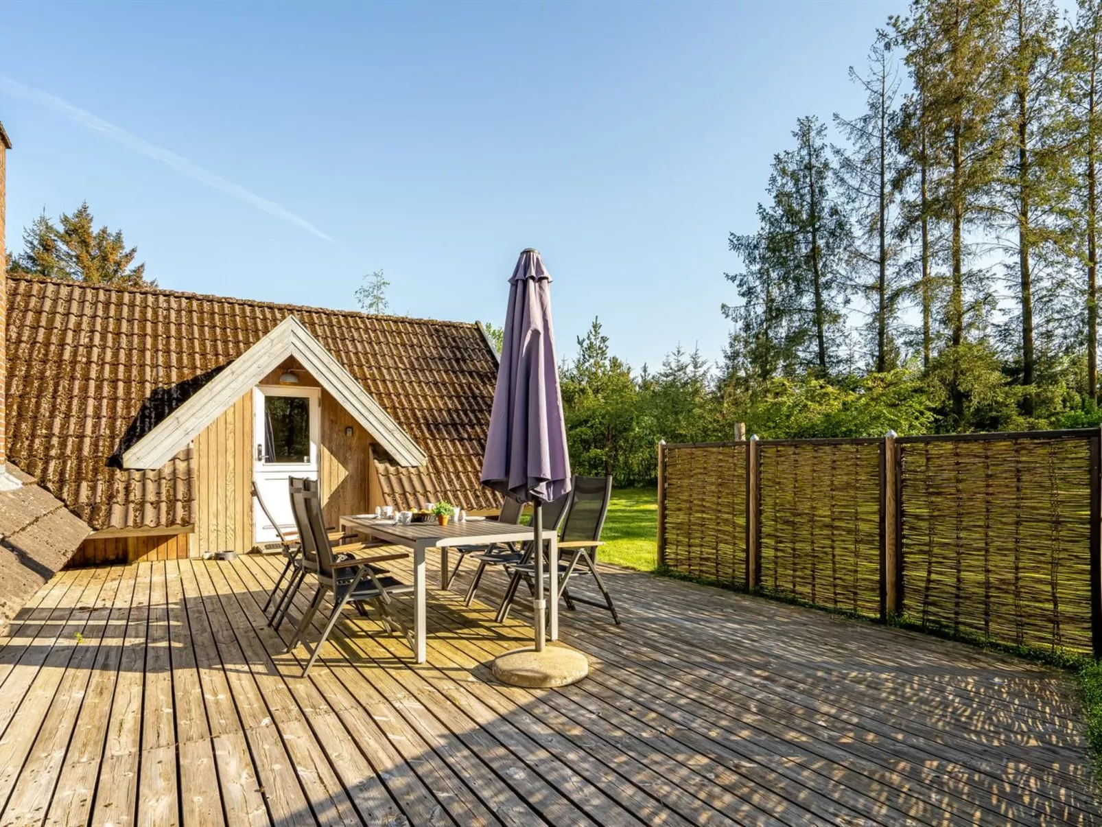 "Niesina" - 600m to the fjord-Buiten