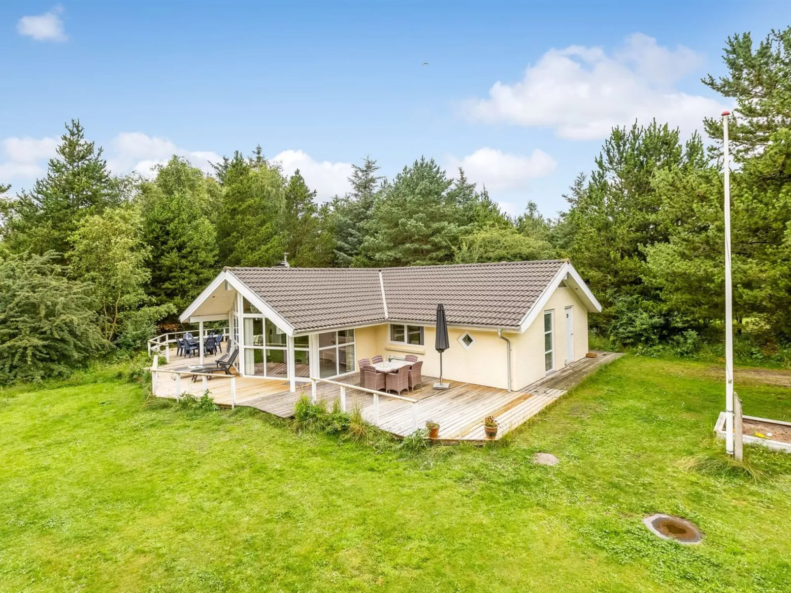 "Samine" - 2km from the sea-Buiten