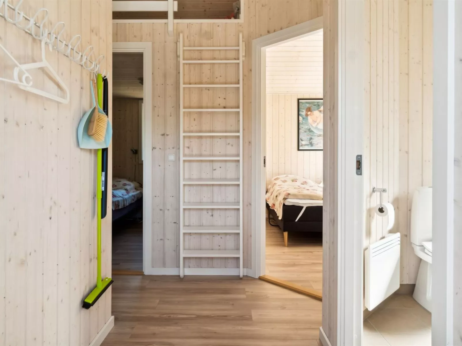 "Vojdan" - 600m from the sea-Binnen