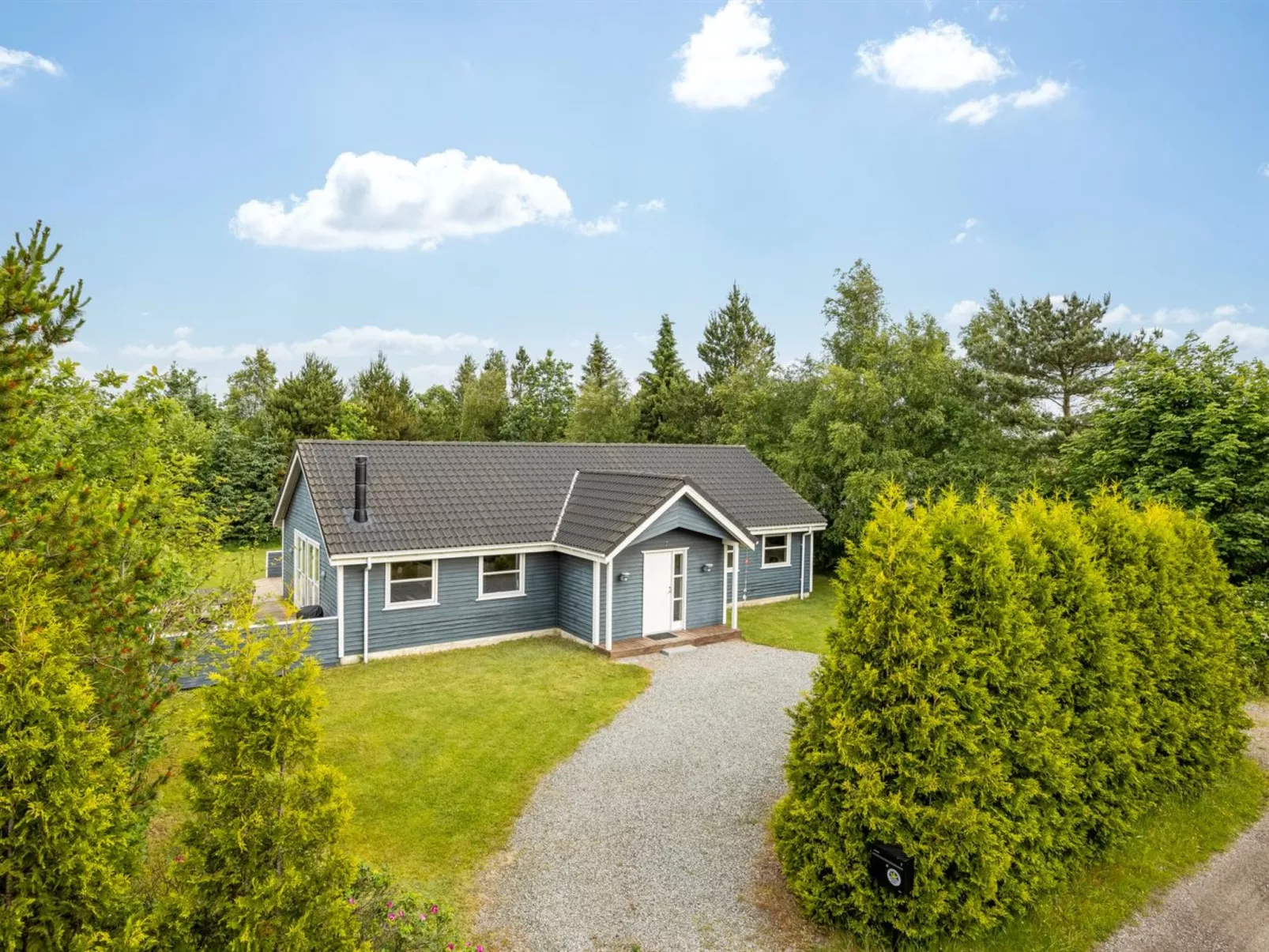 "Felina" -  from the sea-Buiten