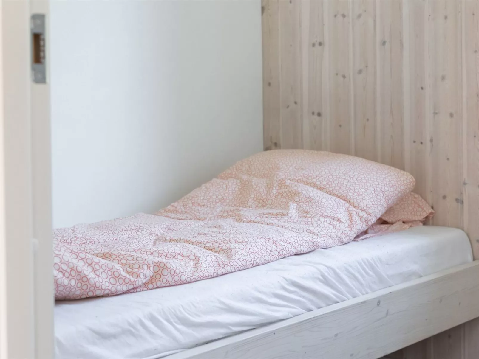 "Nico" - 600m from the sea-Binnen