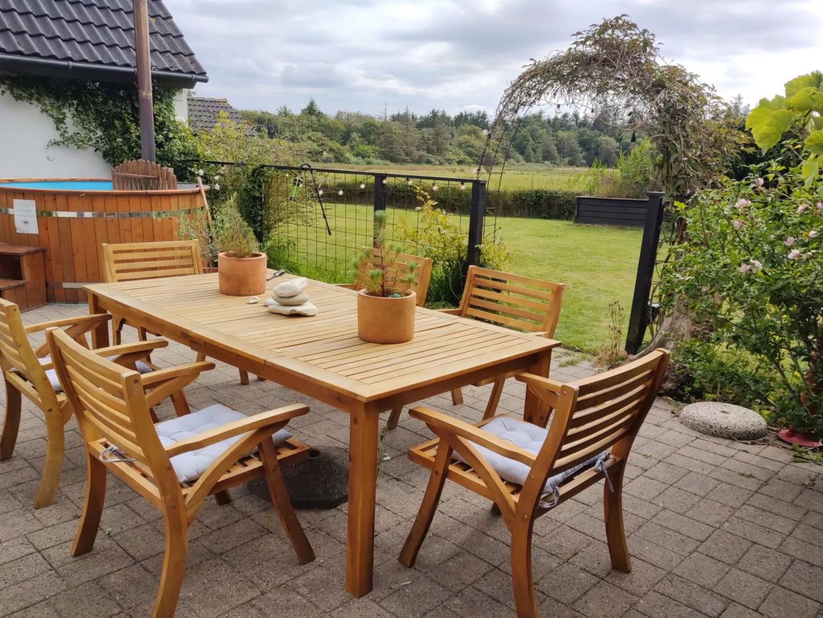 "Cillvur" - 8km from the sea-Buiten