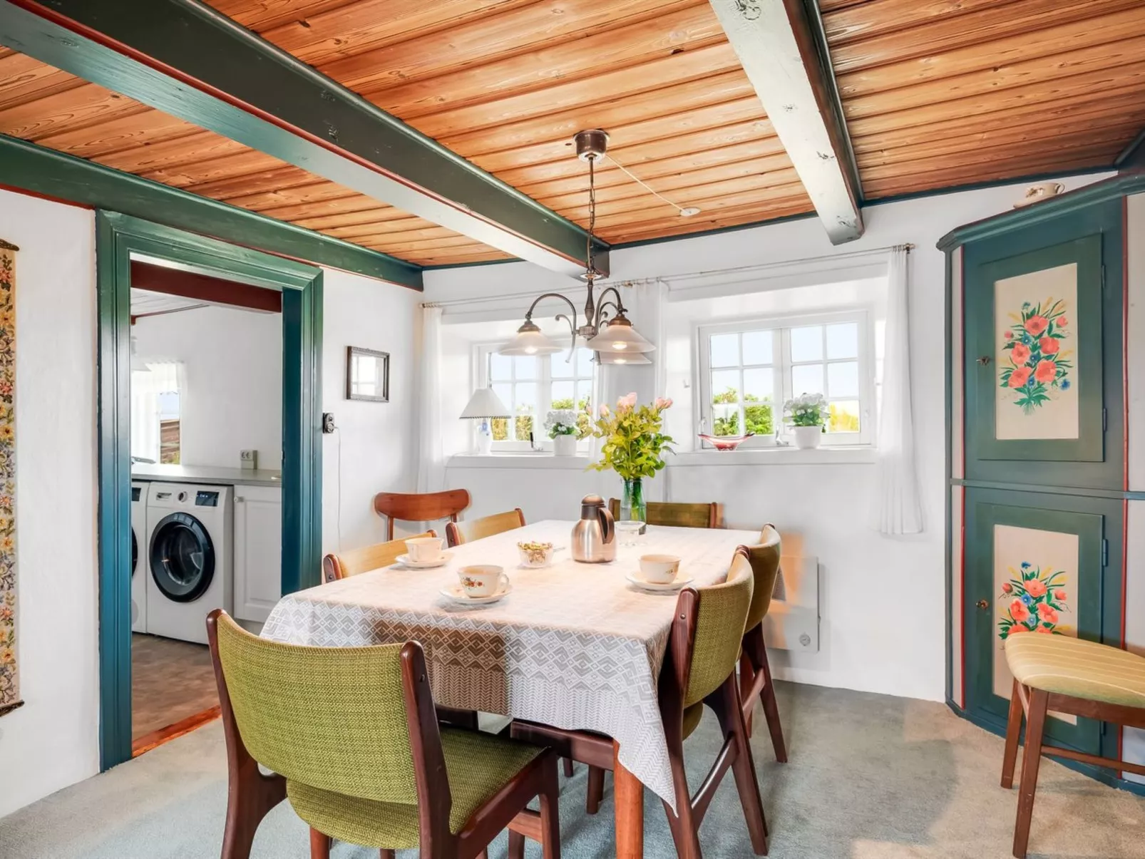 "Vili" - 100m from the sea-Binnen