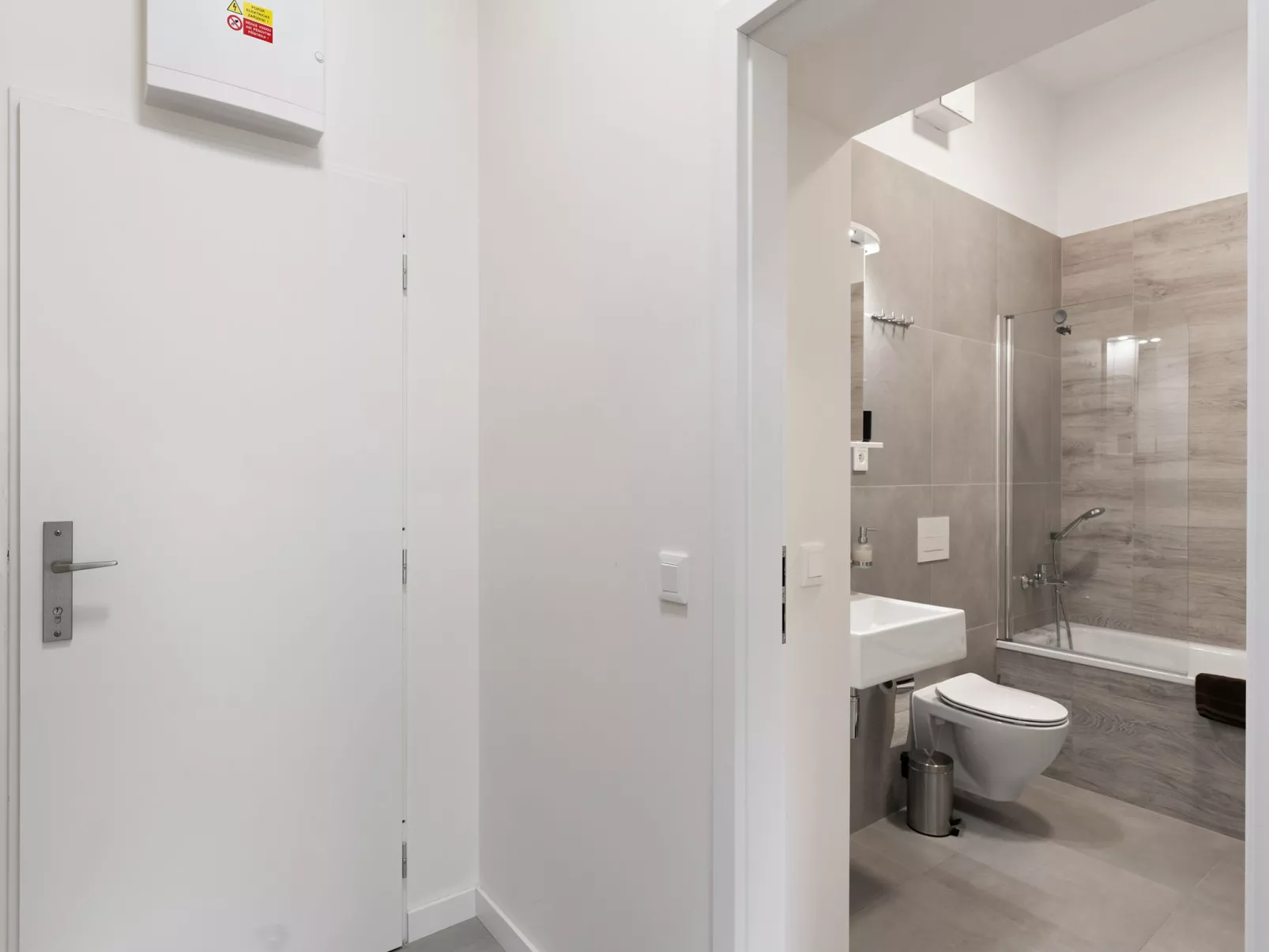 Javorná Lodge-Binnen