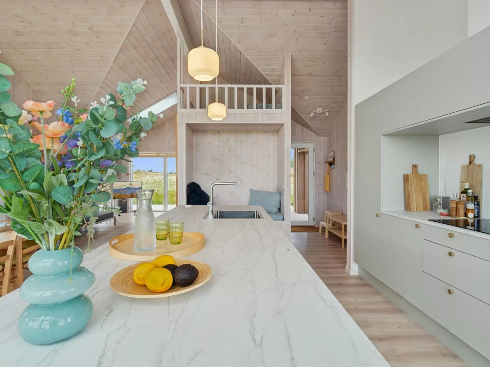 "Pontus" - 500m from the sea-Binnen