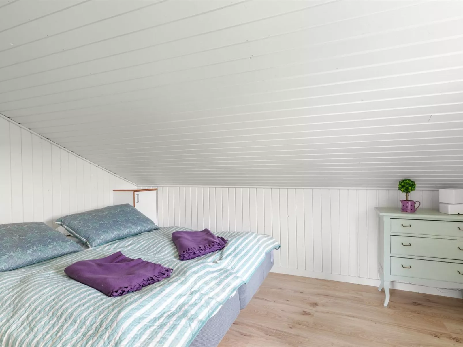 "Maaria" - 400m from the sea-Binnen