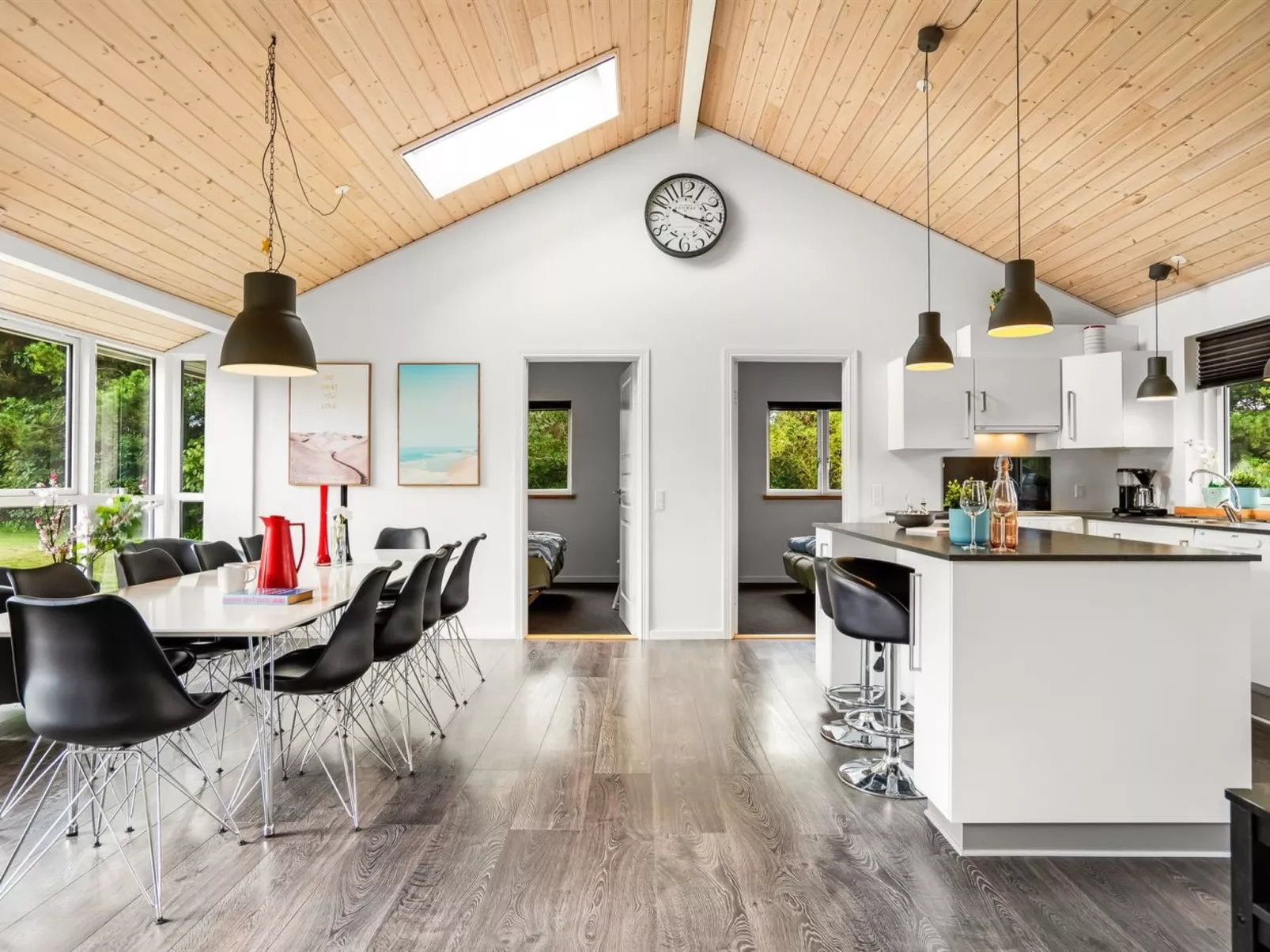 "Nauka" - 400m to the fjord-Binnen