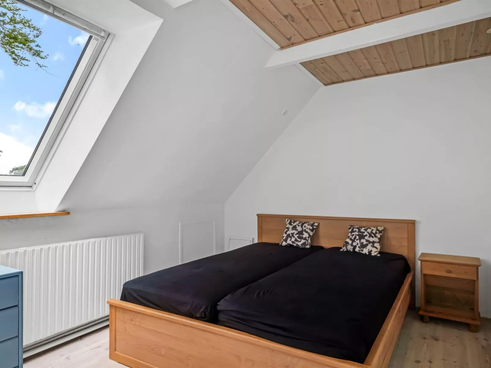 "Geraldine" - 3.5km to the fjord-Binnen