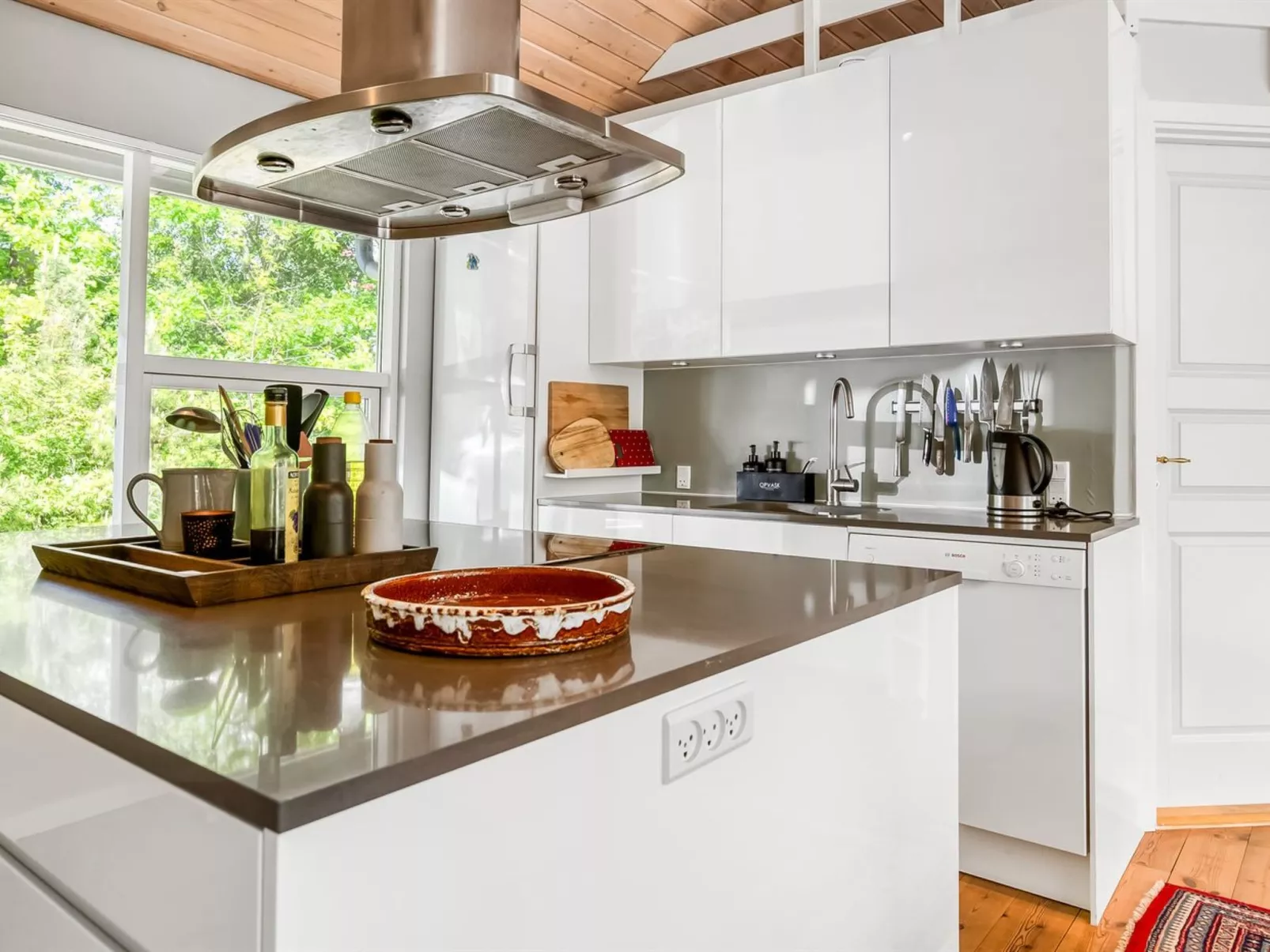 "Hellin" - 175m from the sea-Binnen