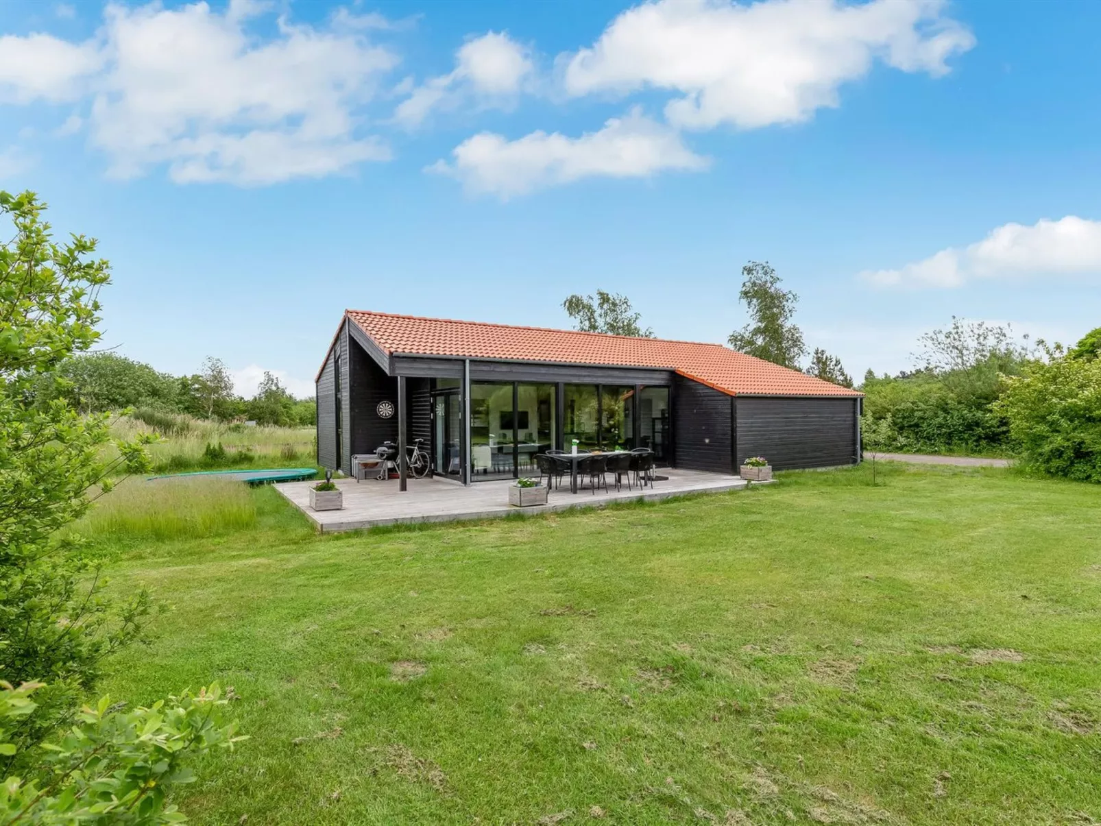 "Dyke" - 1.5km from the sea-Buiten