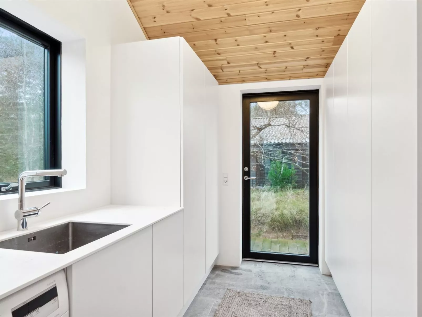 "Dagino" - 200m from the sea-Binnen