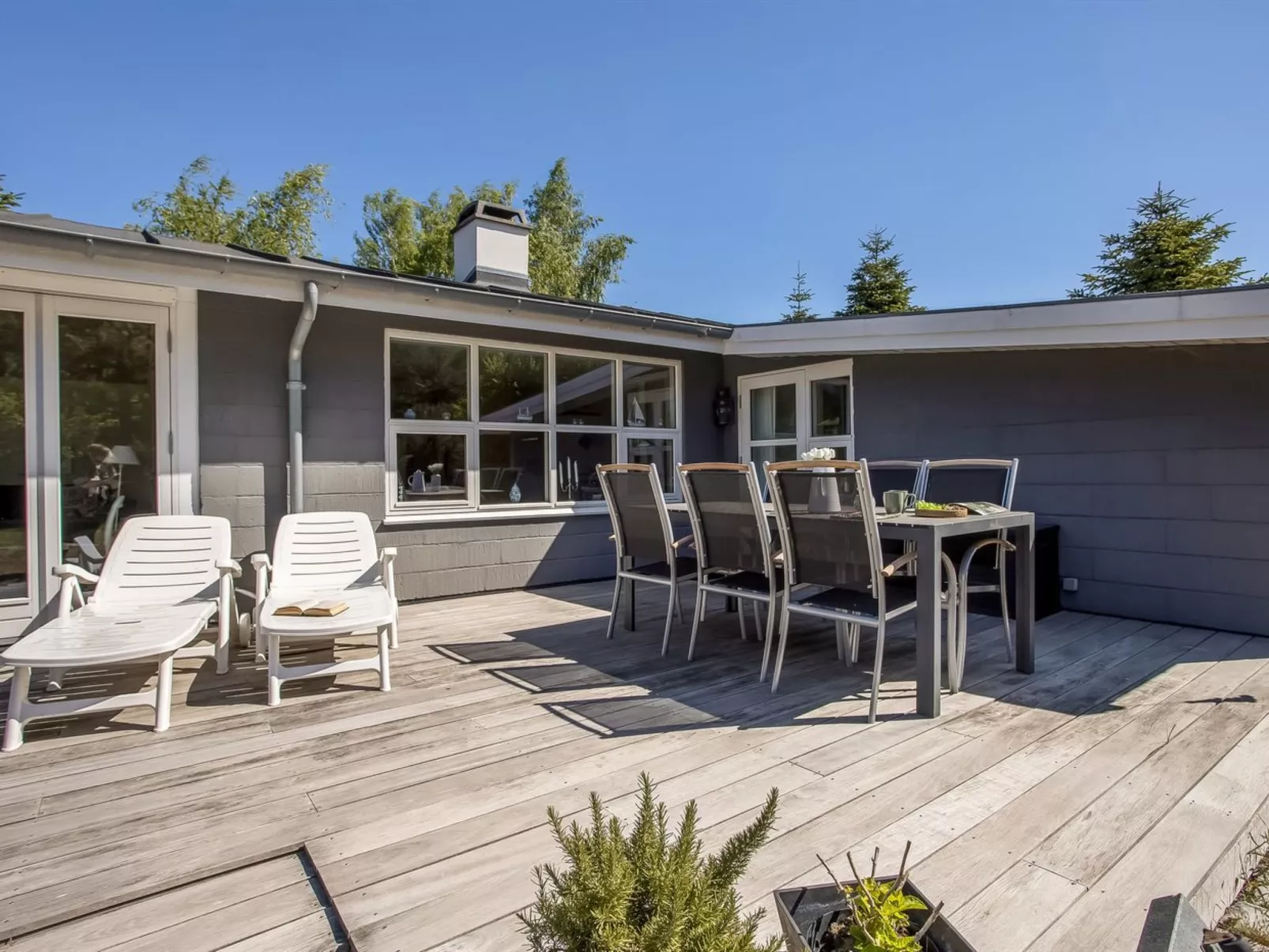 "Oddi" - 500m from the sea-Buiten