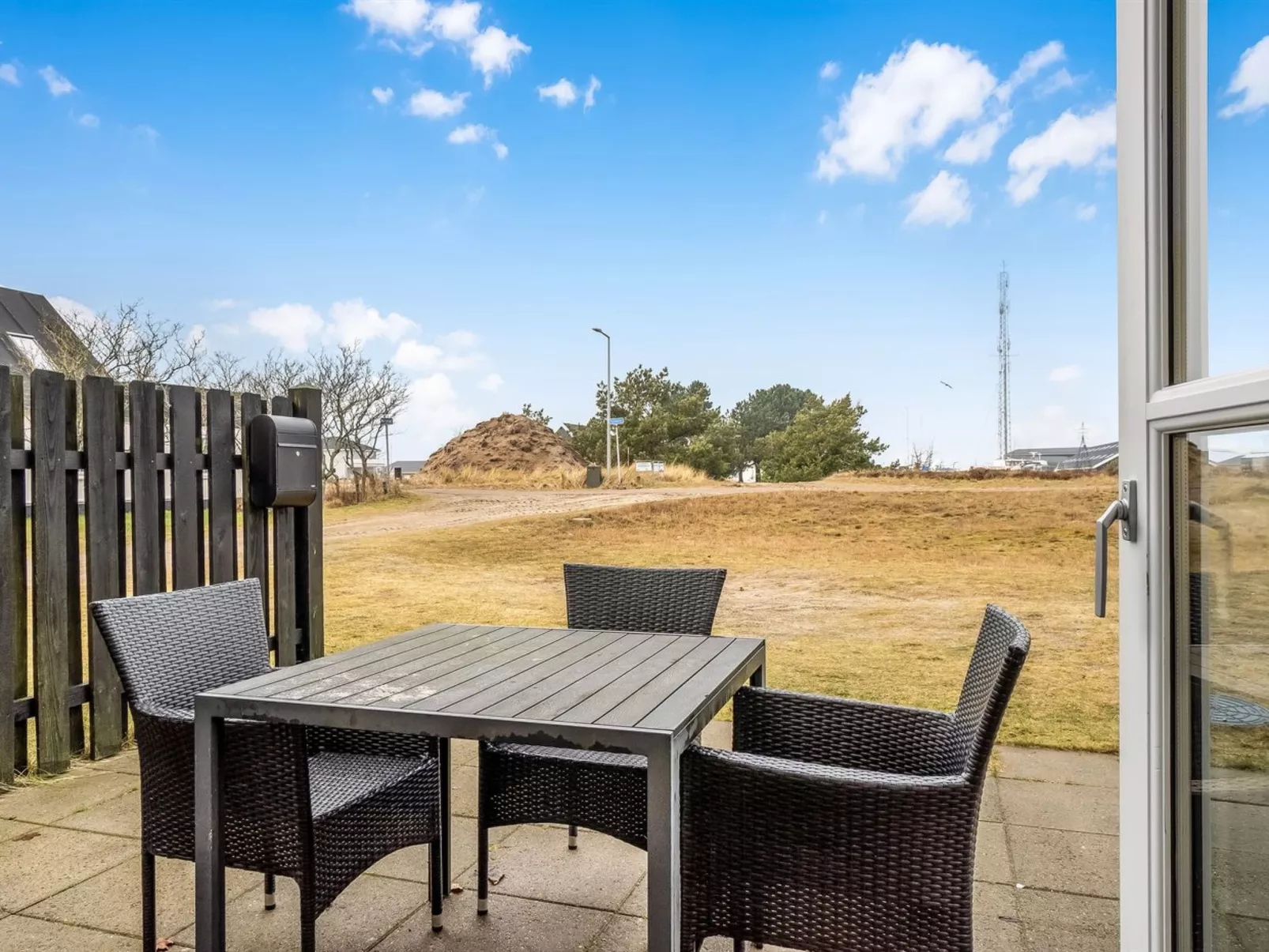 "Etly" - 246m from the sea-Buiten