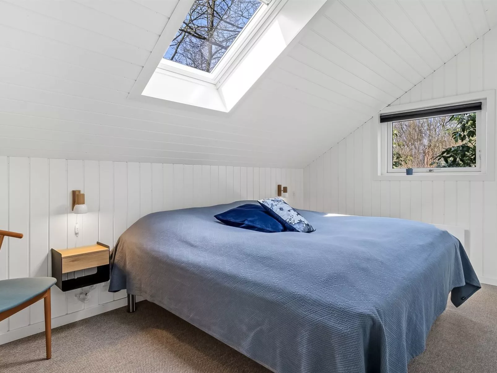 "Mila" - 30km from the sea-Binnen