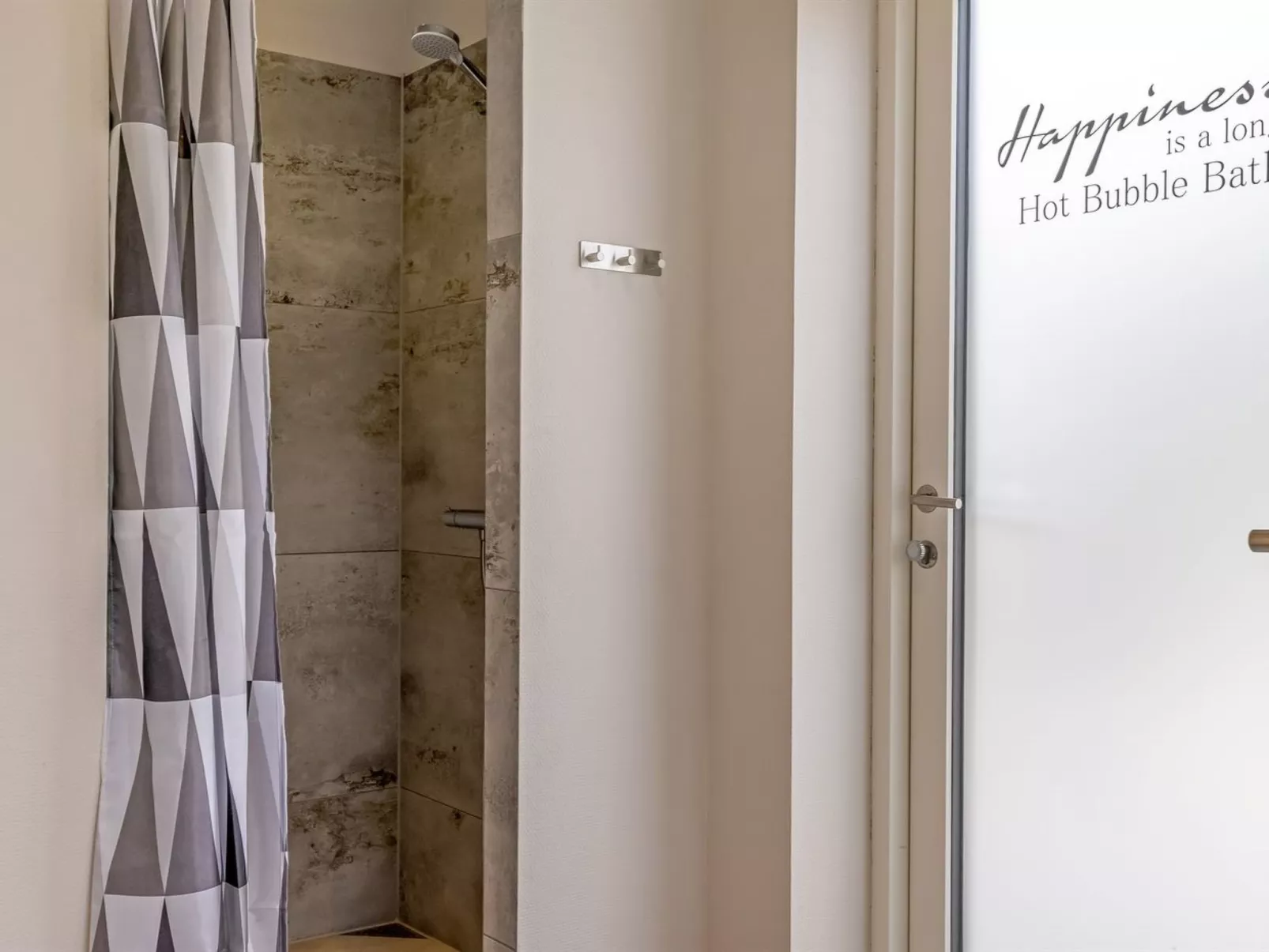 &quot;Alvira&quot; - 30km from the sea-Binnen