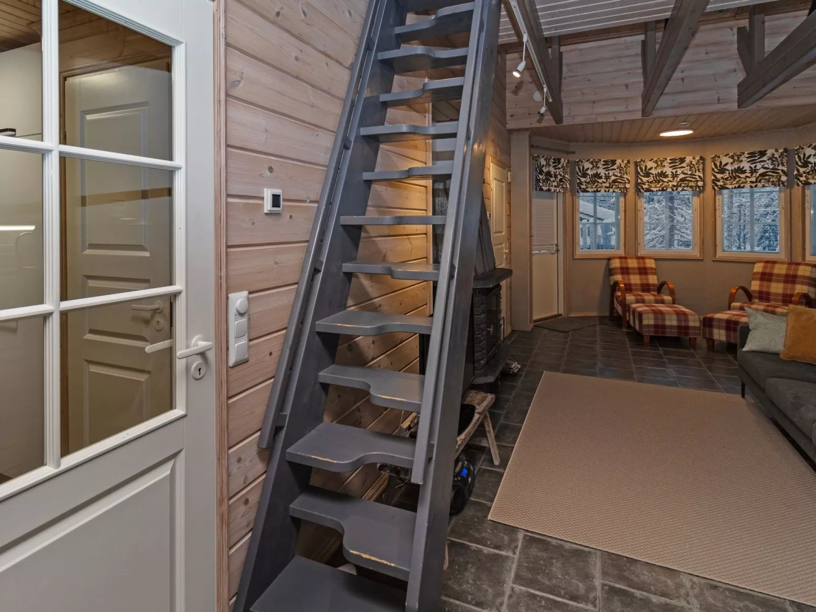 Rukan taikavuosseli 12 a-Binnen