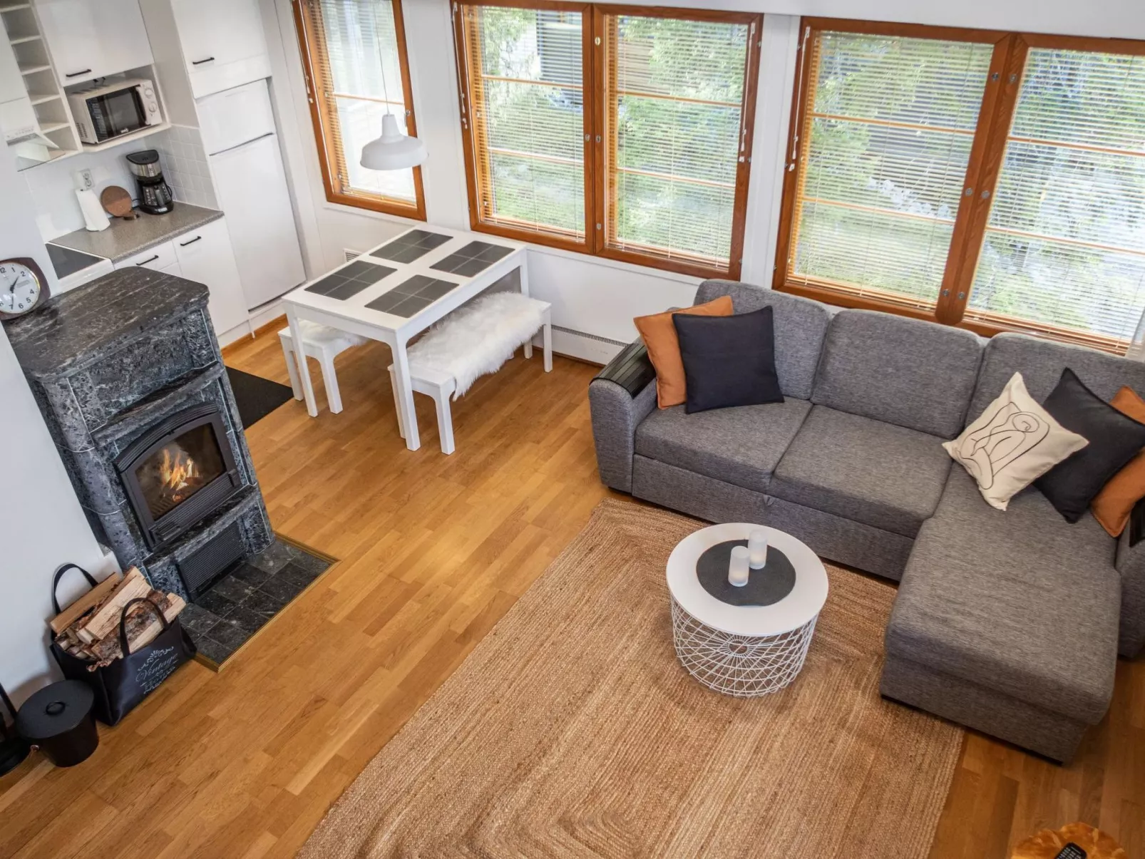 Karhunvartijan linna b16-Binnen