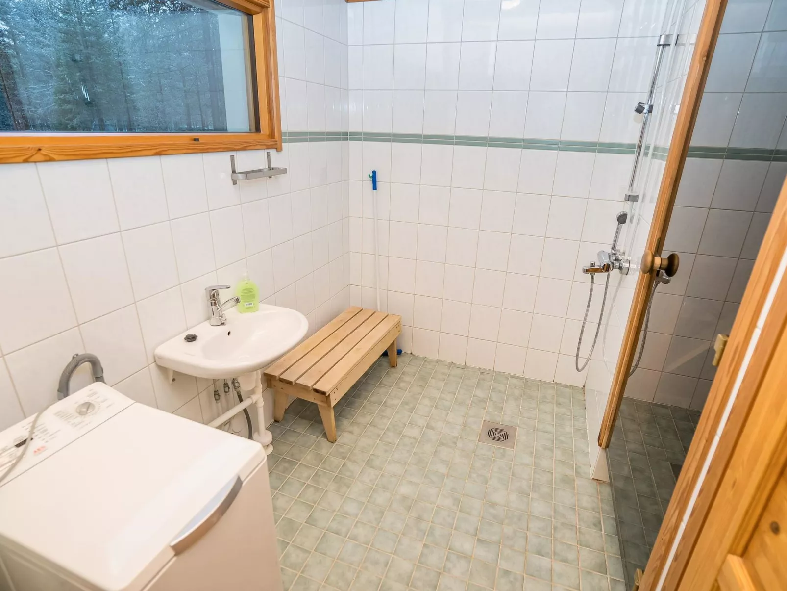 Villa kuukkeli-Binnen