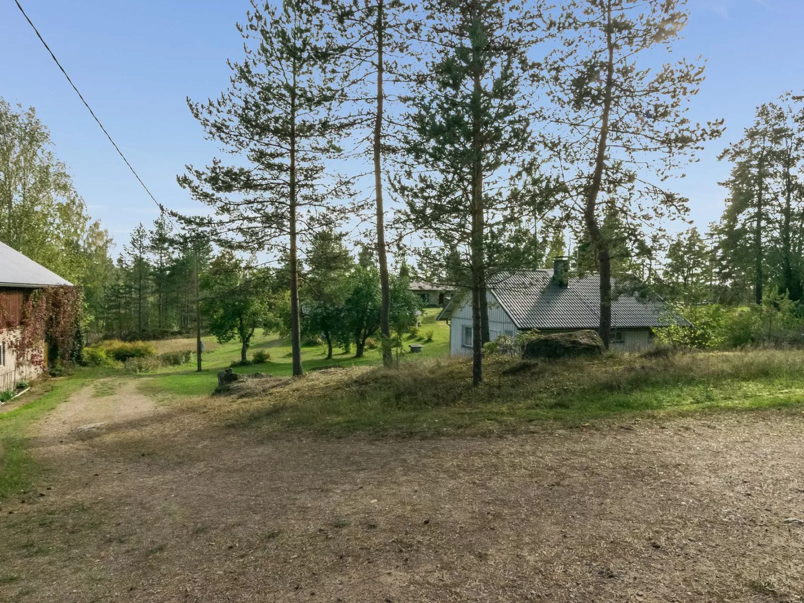 Mäkelän vierastalo-Binnen