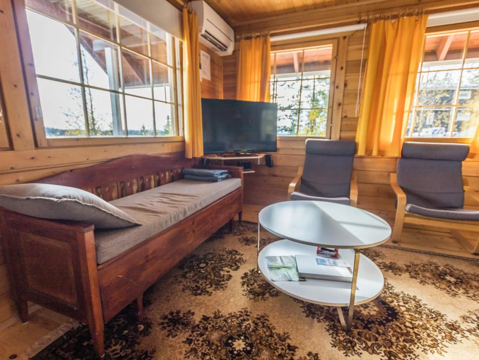 Alppikylä 1a paritalo-Binnen