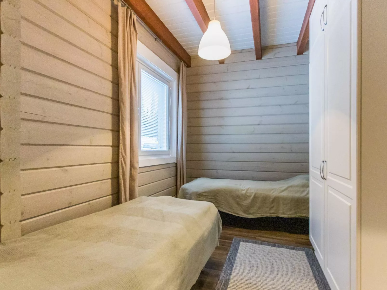 Uulanlinna a, paritalo-Binnen